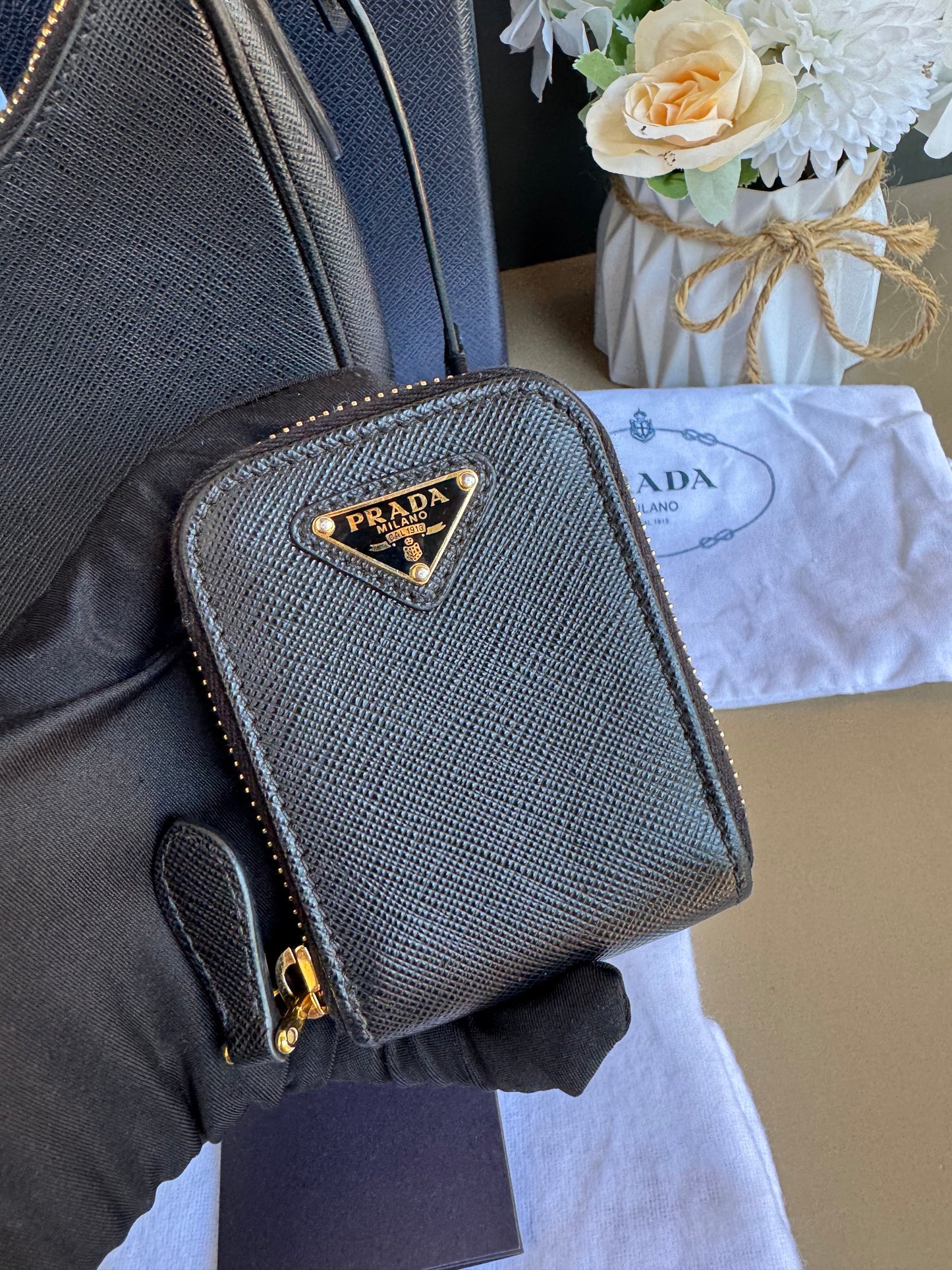 PRADA MULTI POCHETTE SAFFIANO