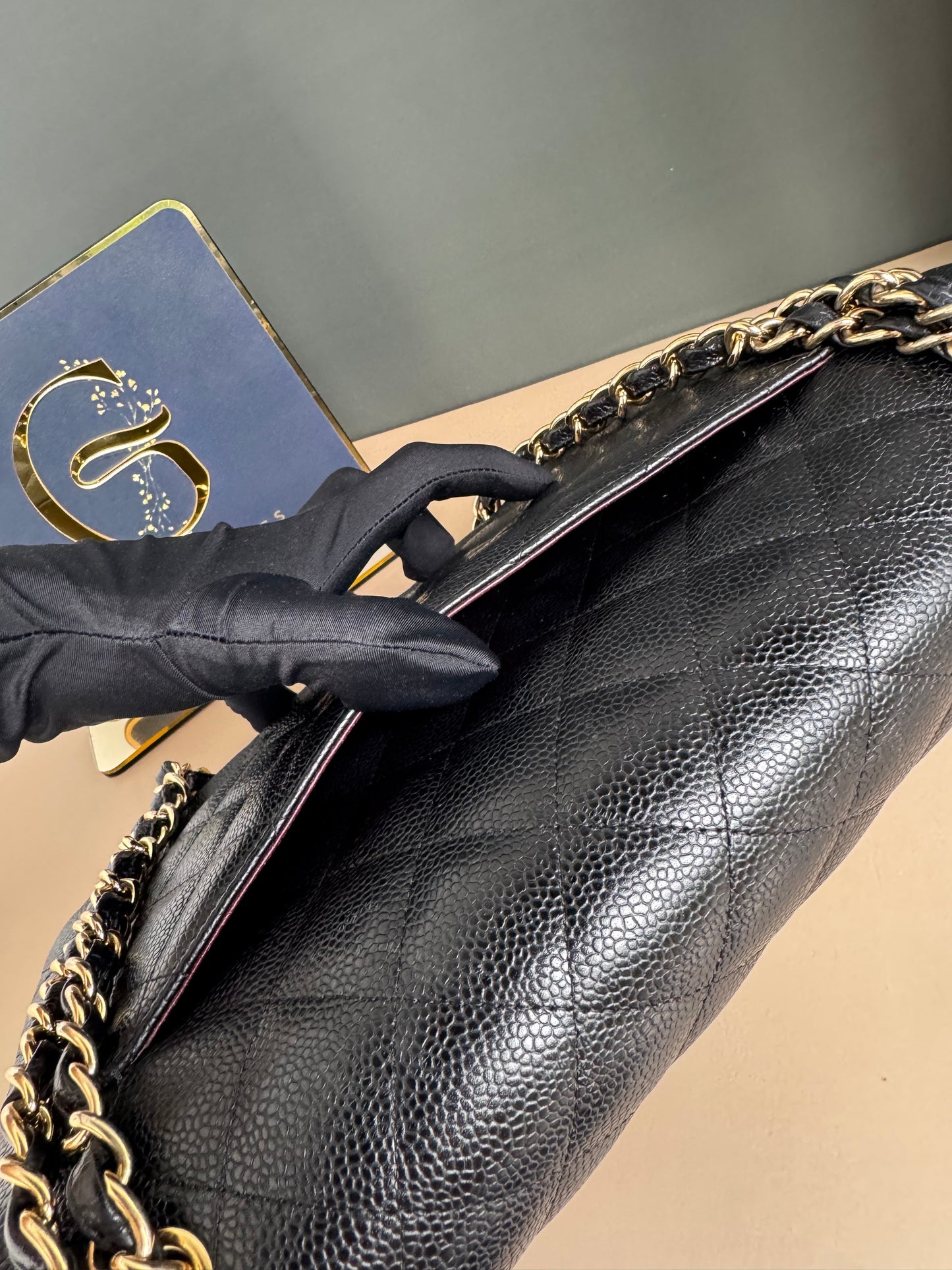 CHANEL CLASSIC JUMBO FLAP