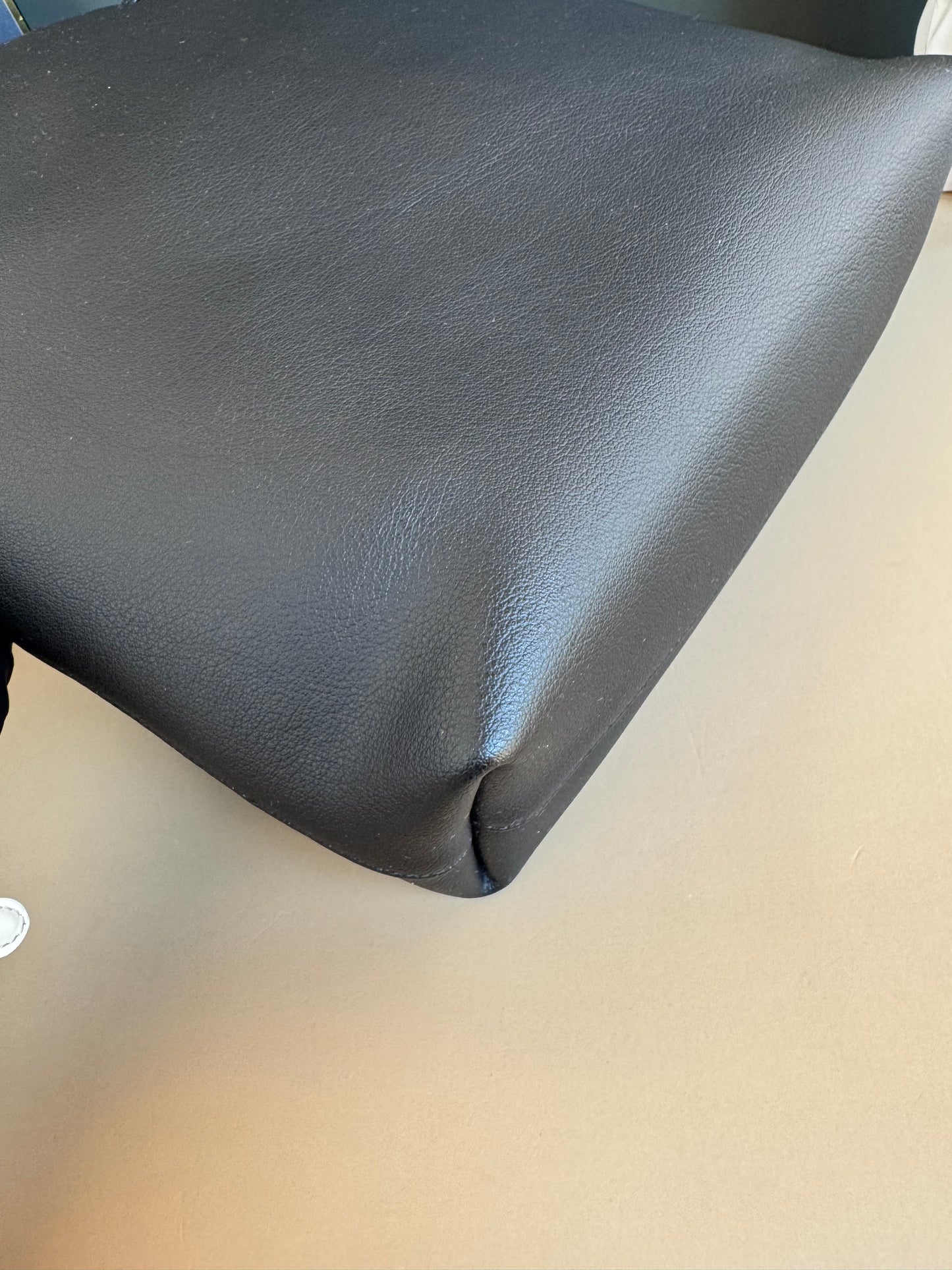YSL VERTICAL TOTE