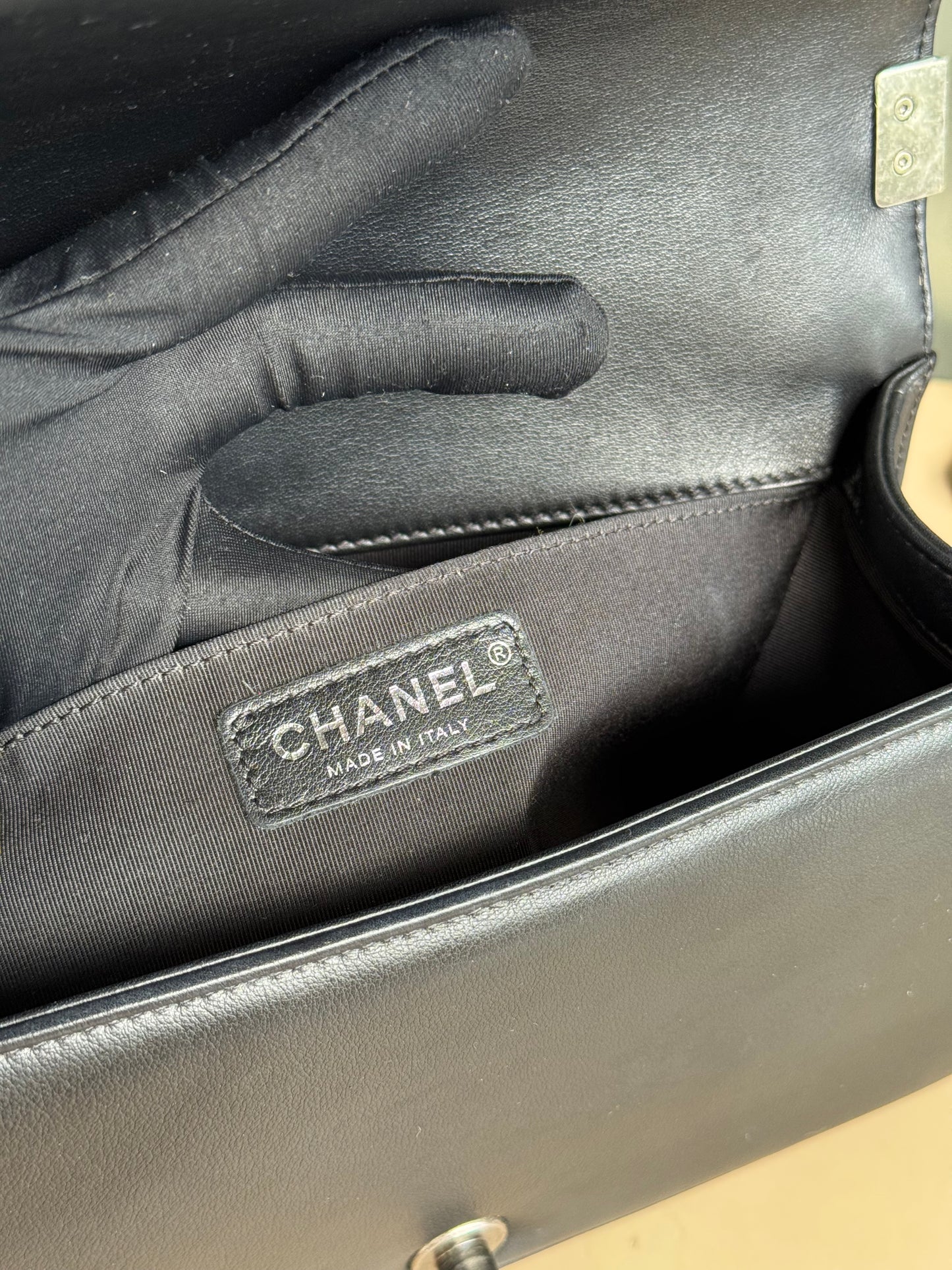 CHANEL LE BOY OLD MEDIUM