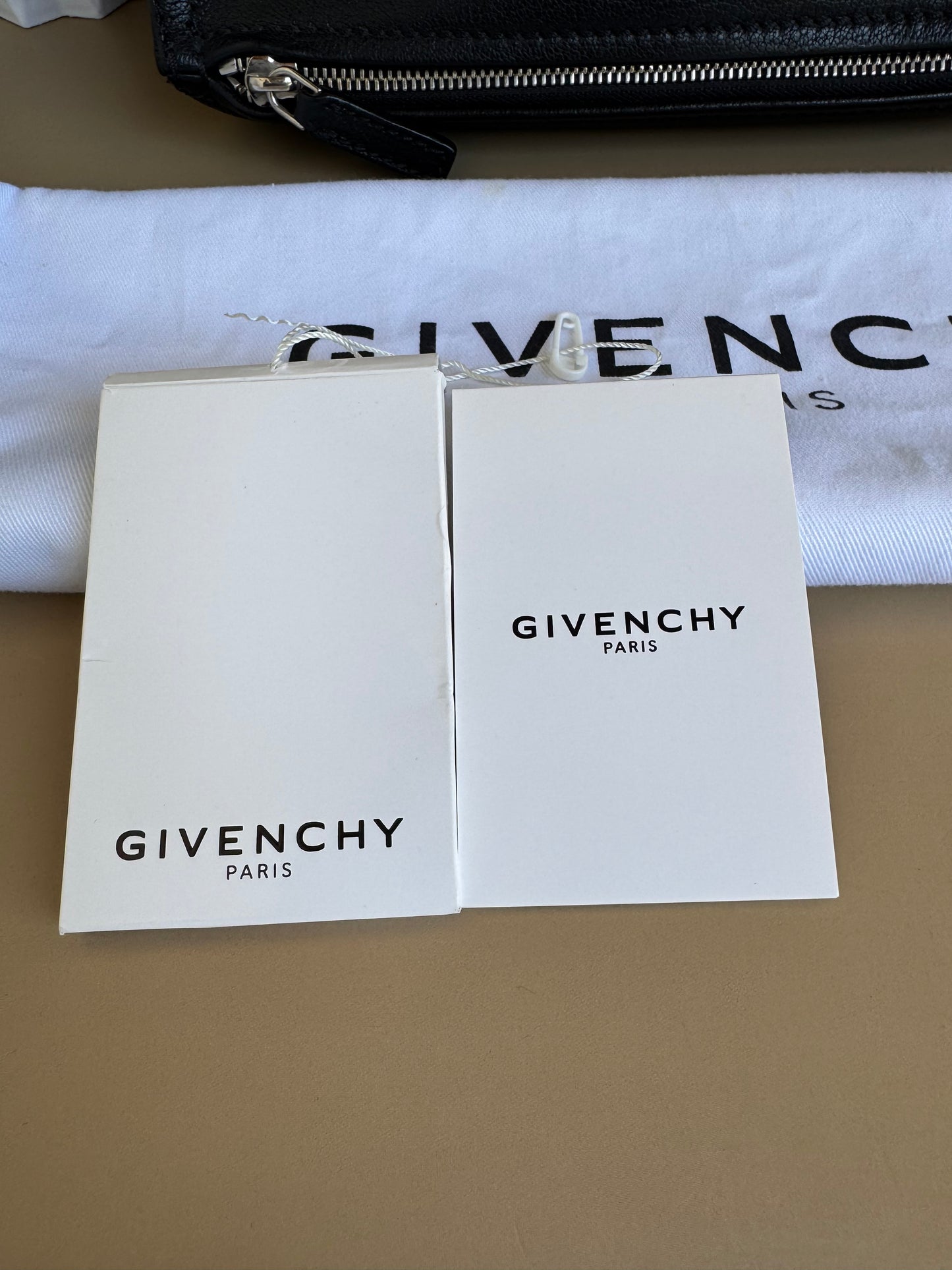 GIVENCHY MINI PANDORA