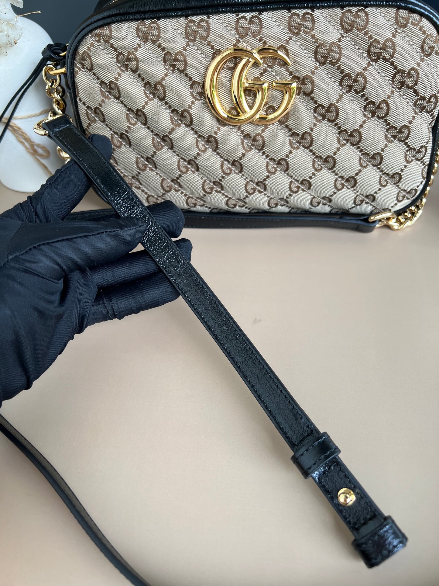 BRANDNEW GUCCI MARMONT CAMERA BAG