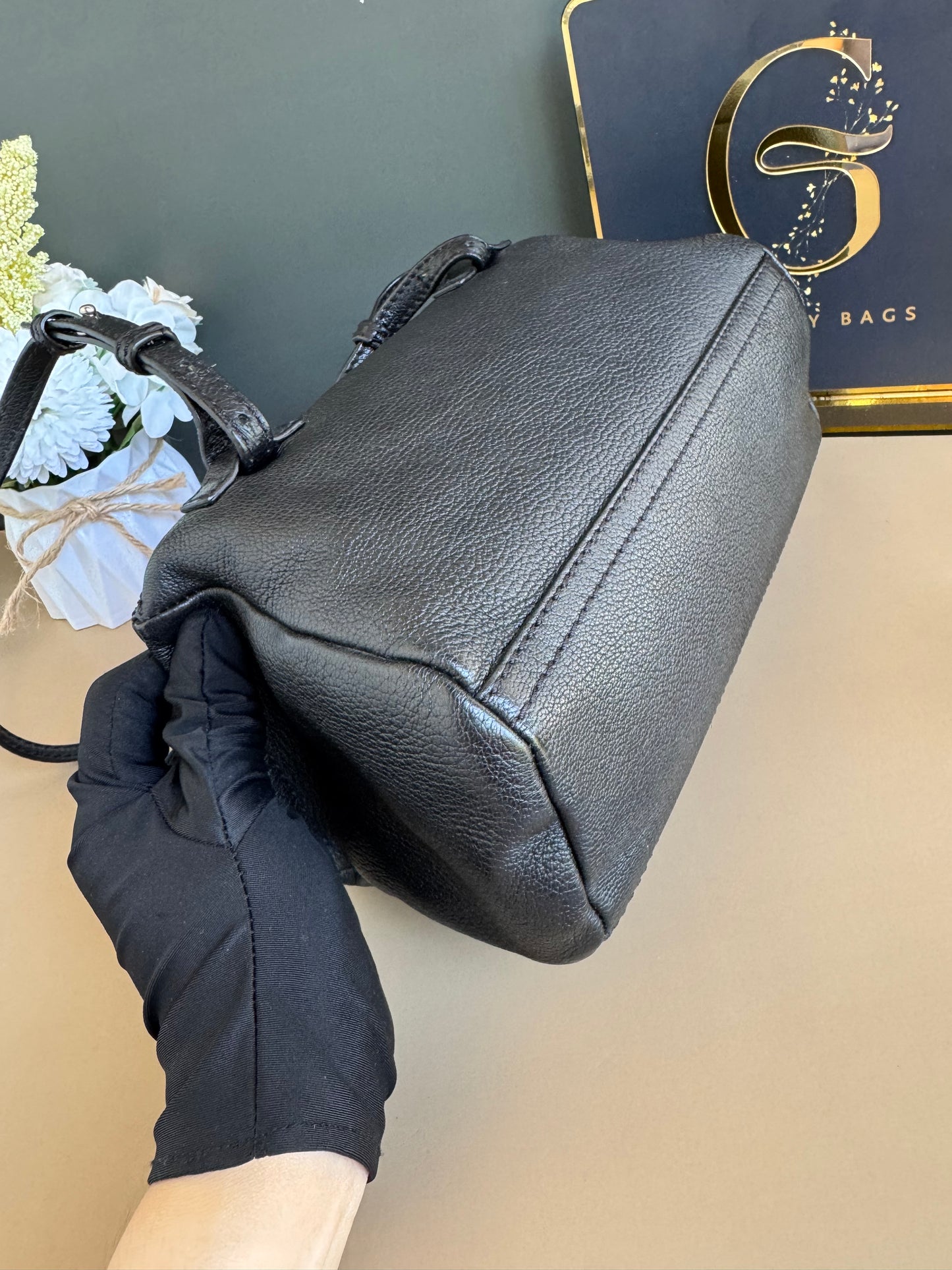 GIVENCHY MINI PANDORA