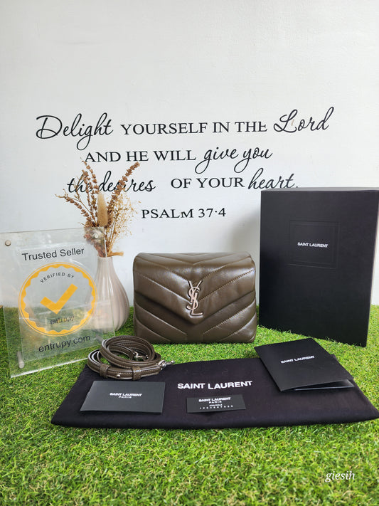 YSL toy lou olive
