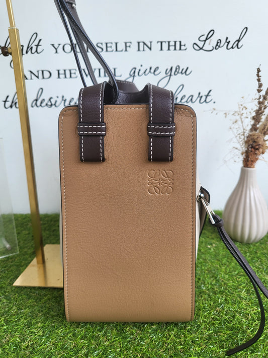 Small Hammock bag in classic calfskin