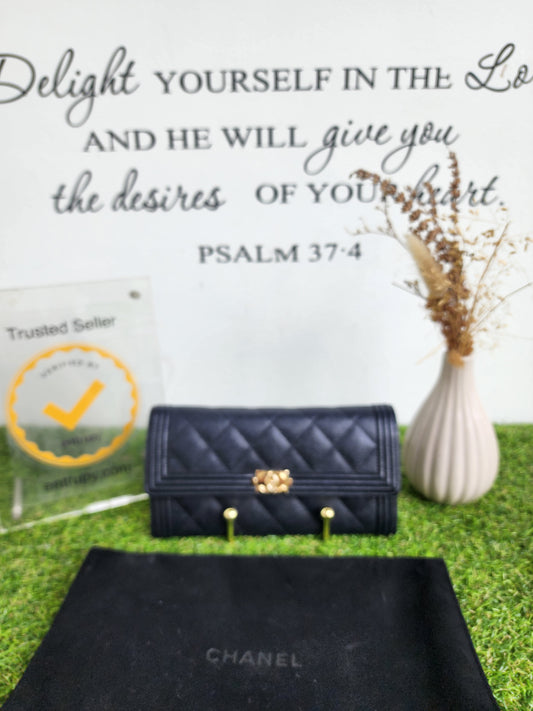 Chanel Le Boy Wallet