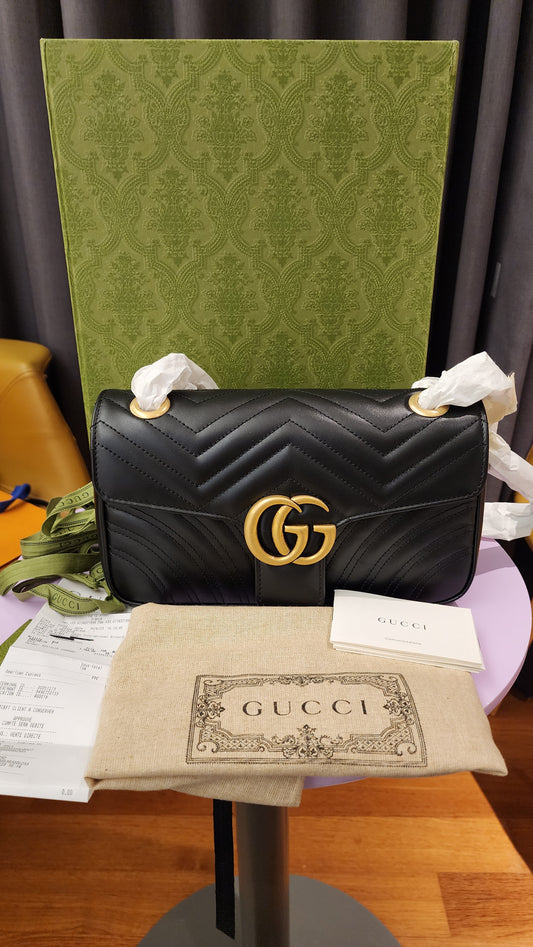 IN TRANSIT - BRANDNEW GUCCI SMALL MARMONT FLAP