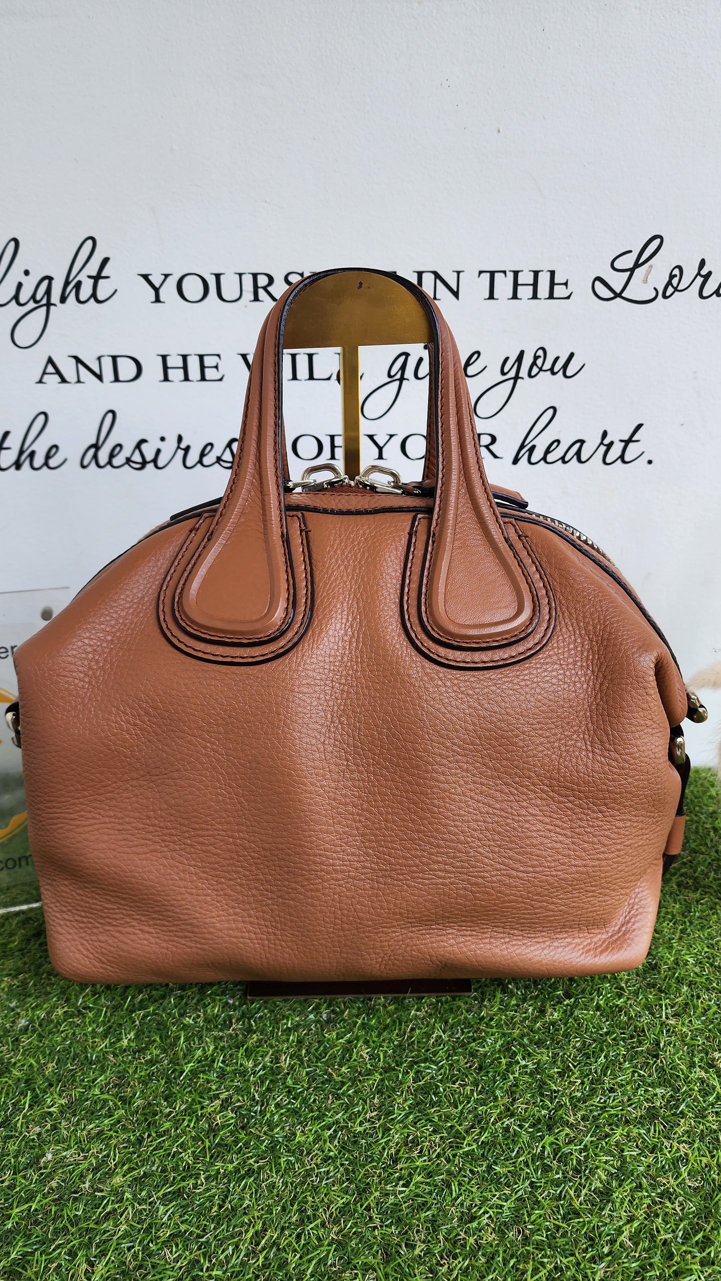 GIVENCHY NIGHTINGALE SMALL TAN