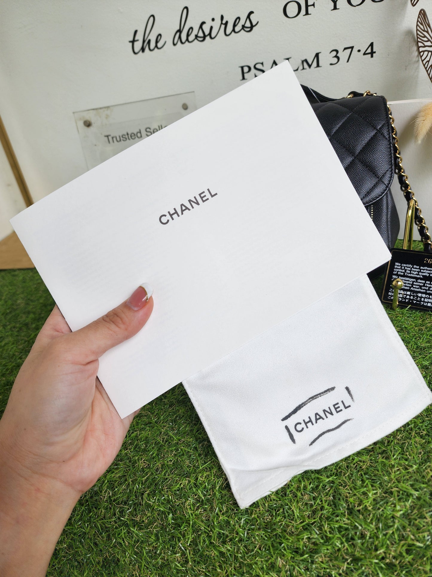 CHANEL BUSINESS AFFINITY SMALL