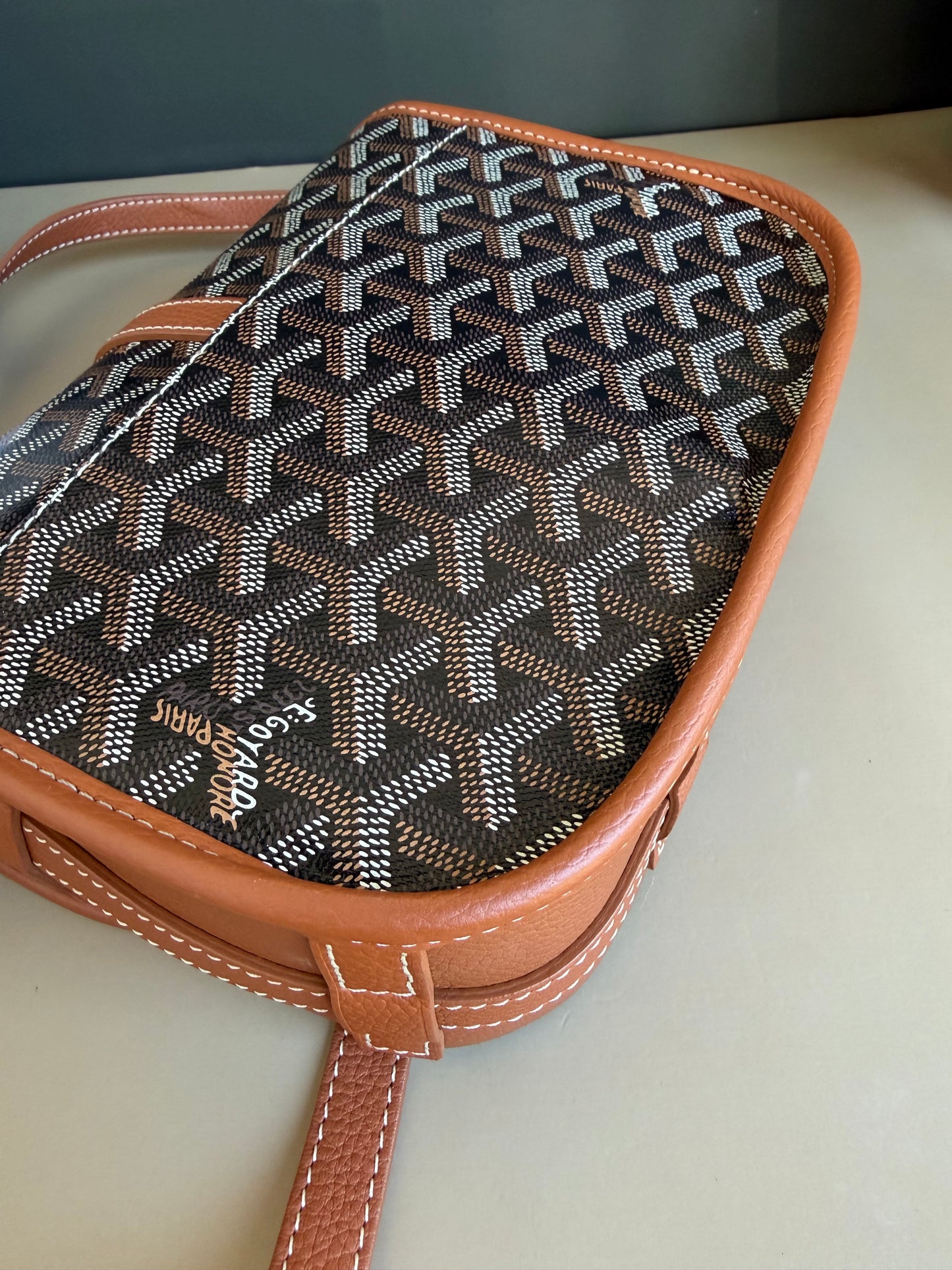 GOYARD BELVEDERE PM TAN/BLACK