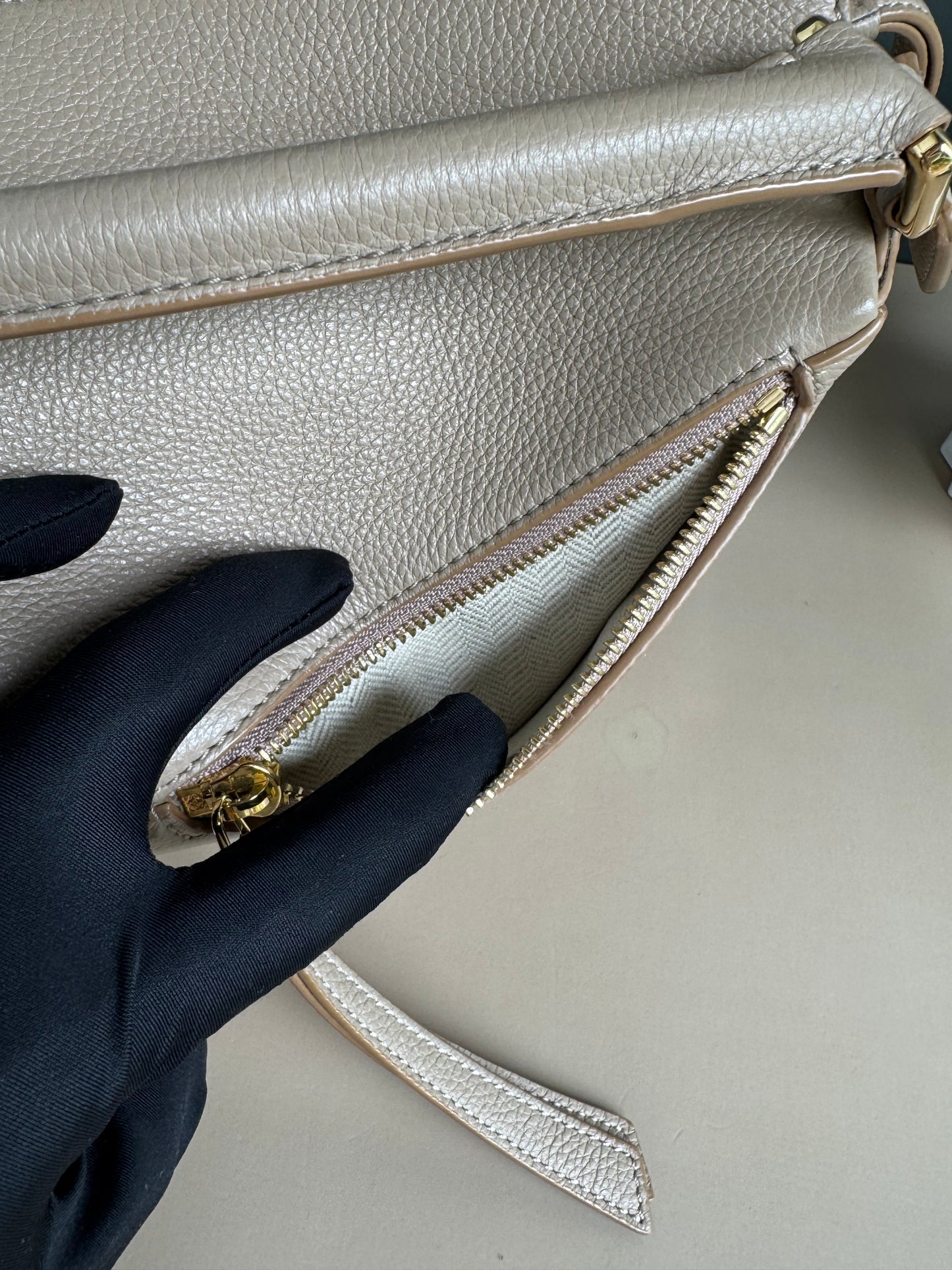 LOEWE PUZZLE EDGE SMALL