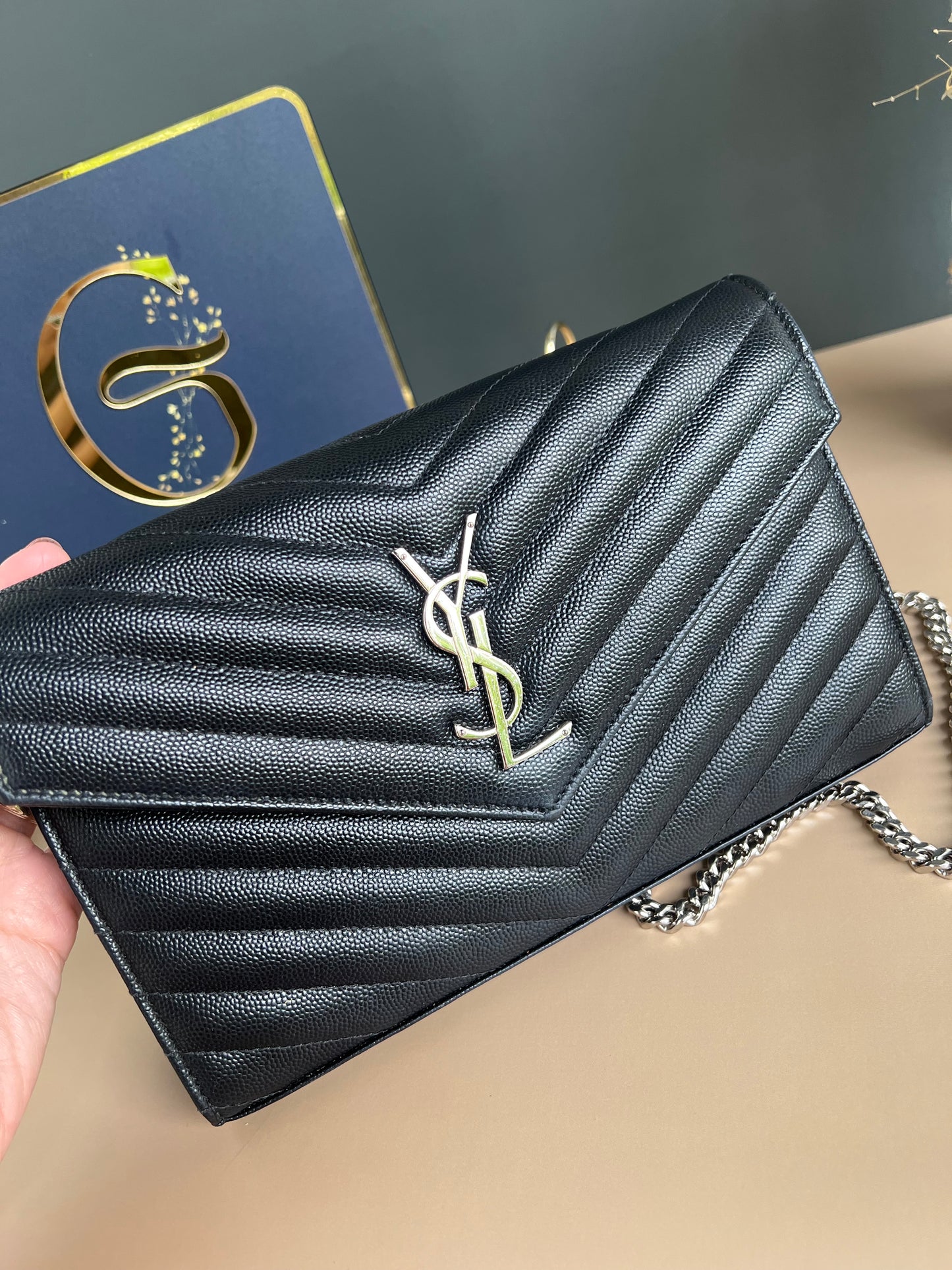 YSL WALLET ON CHAIN MEDIUM