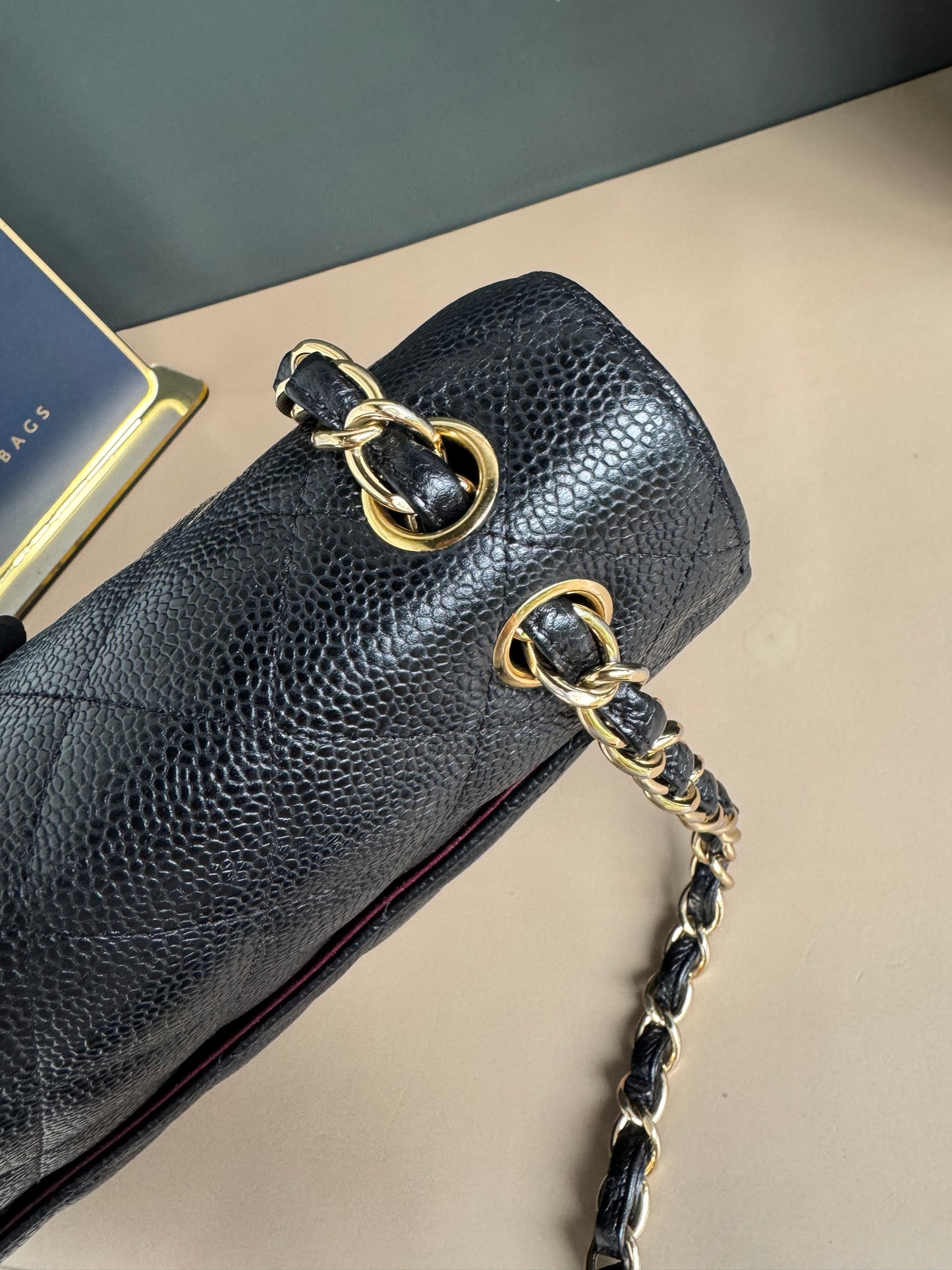 CHANEL CLASSIC JUMBO FLAP