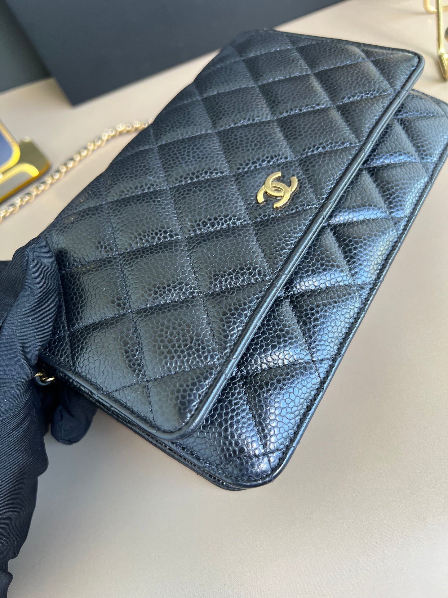 CHANEL WALLET ON CHAIN