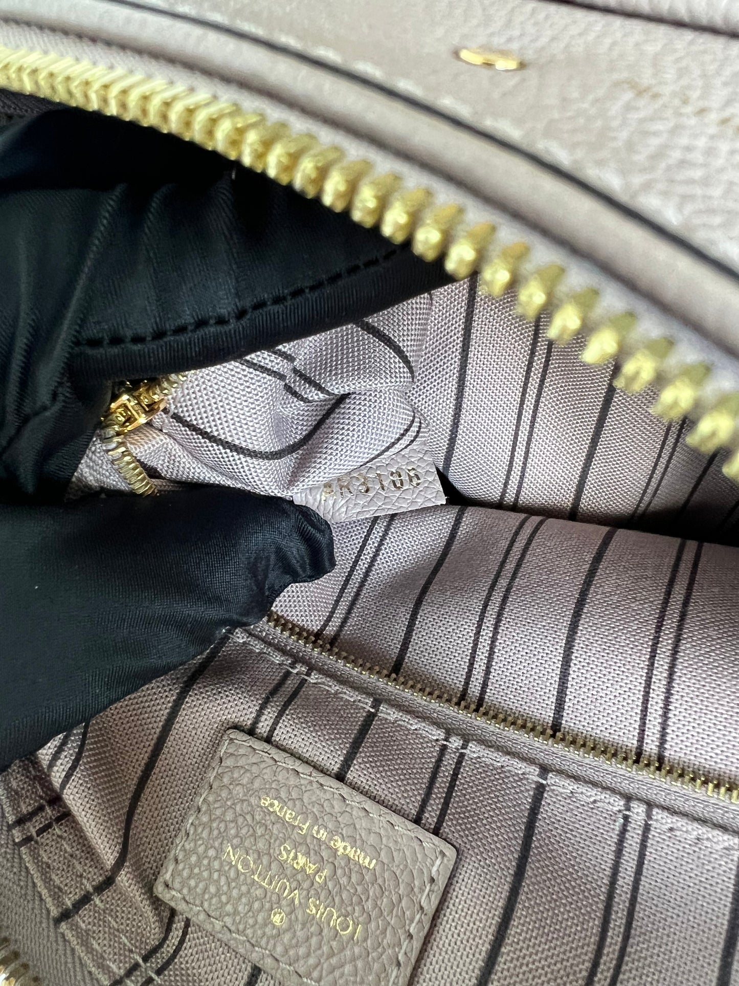 LOUIS VUITTON SPEEDY BANDOULIERE 25