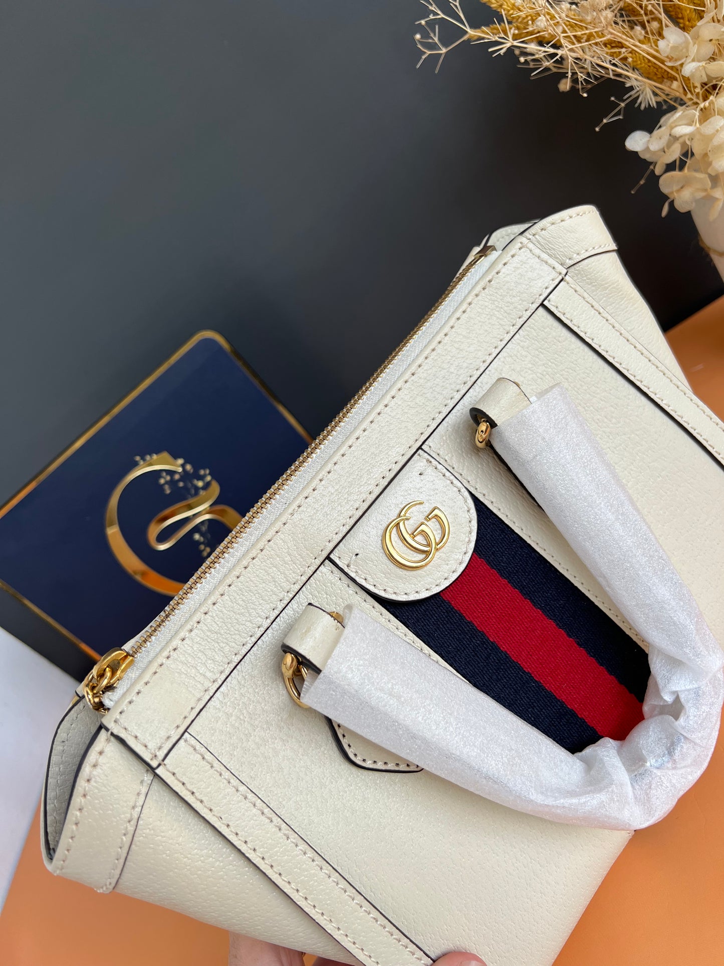 GUCCI OPHIDIA GG TOTE