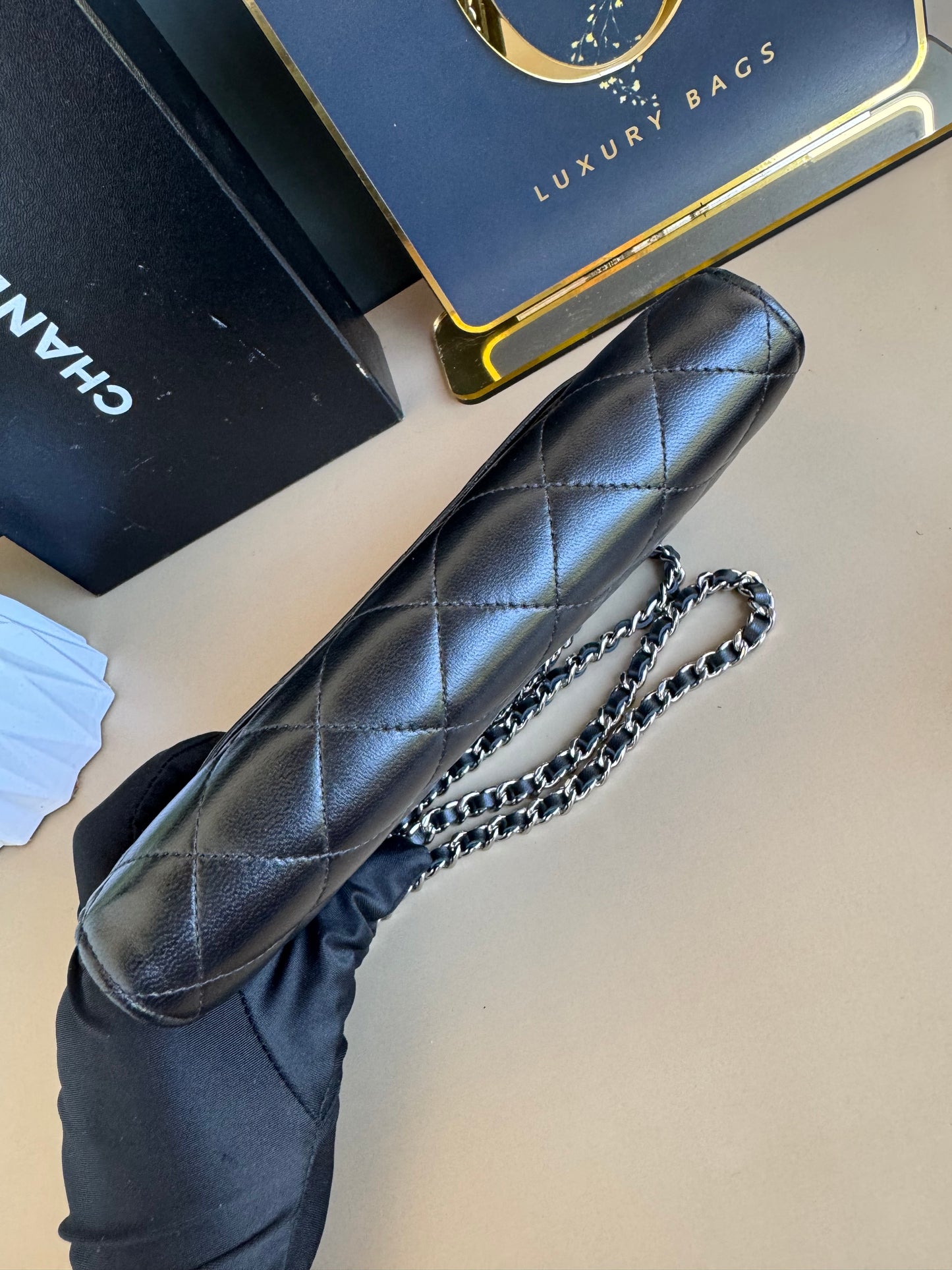 CHANEL WALLET ON CHAIN