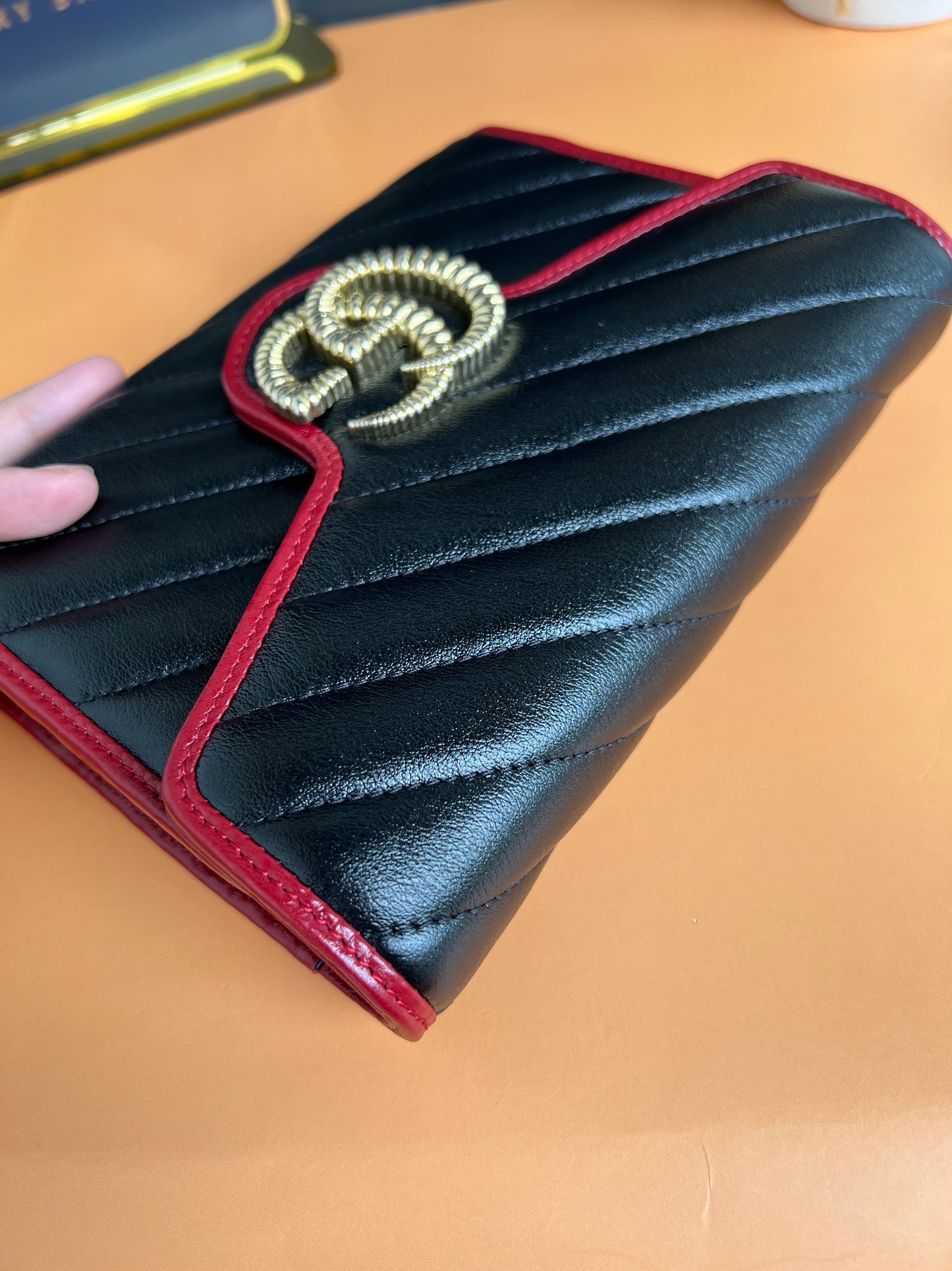 GUCCI MARMONT WALLET ON CHAIN