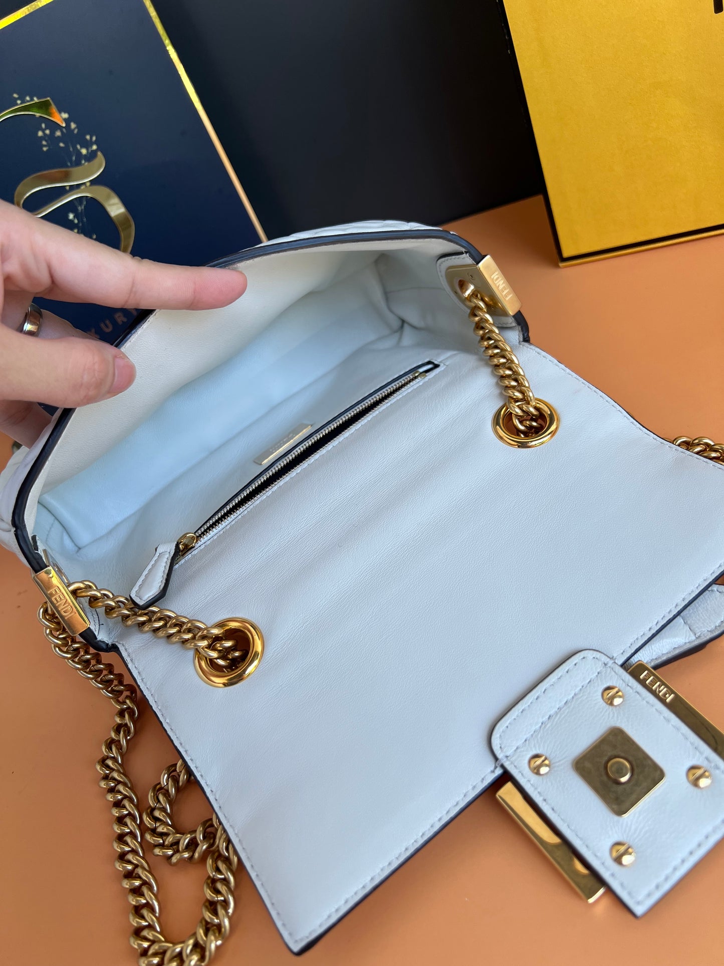 FENDI BAGUETTE