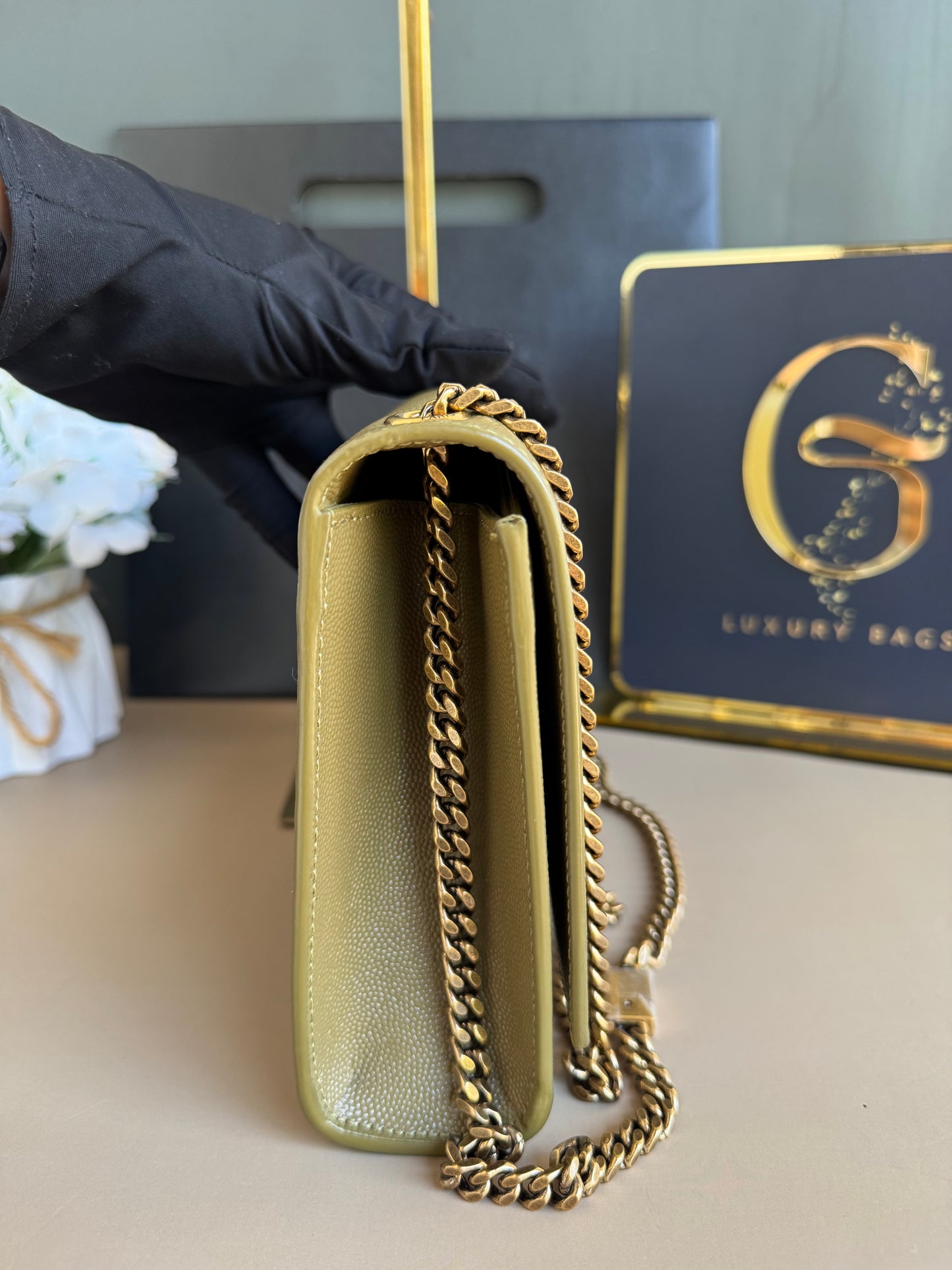 YSL KATE MEDIUM