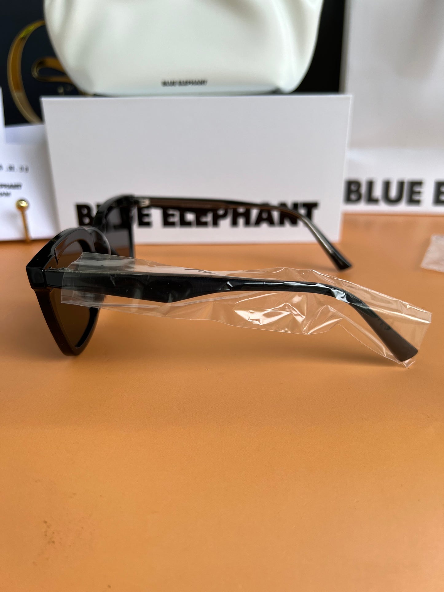 BLUE ELEPHANT SUNGLASSES WILCO