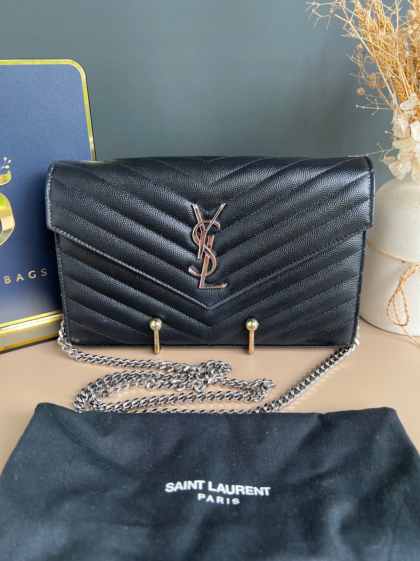 YSL WALLET ON CHAIN MEDIUM