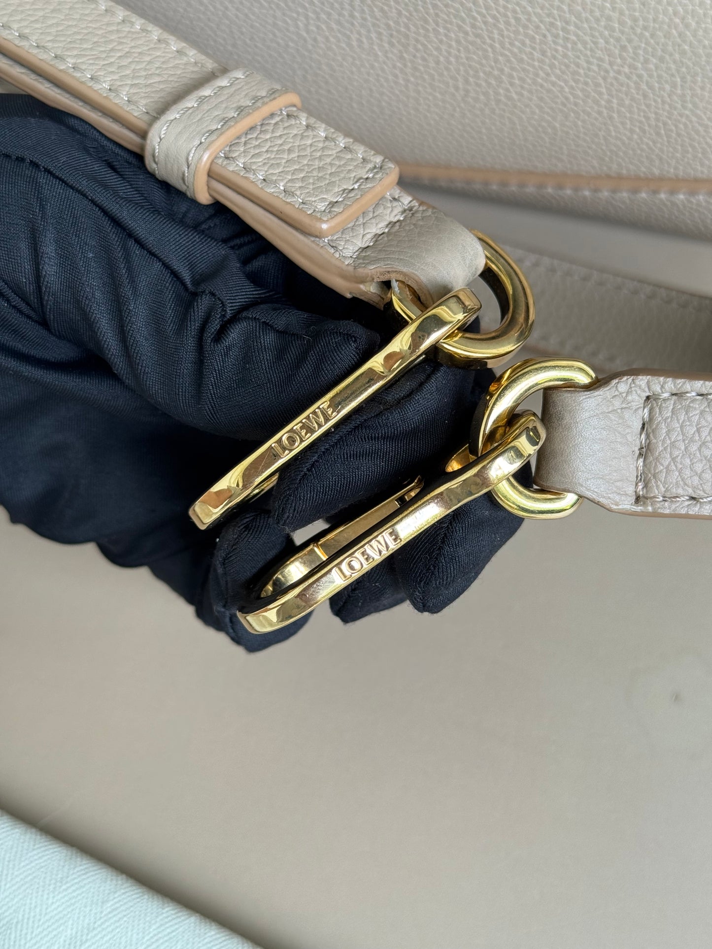 Loewe Small Puzzle Edge