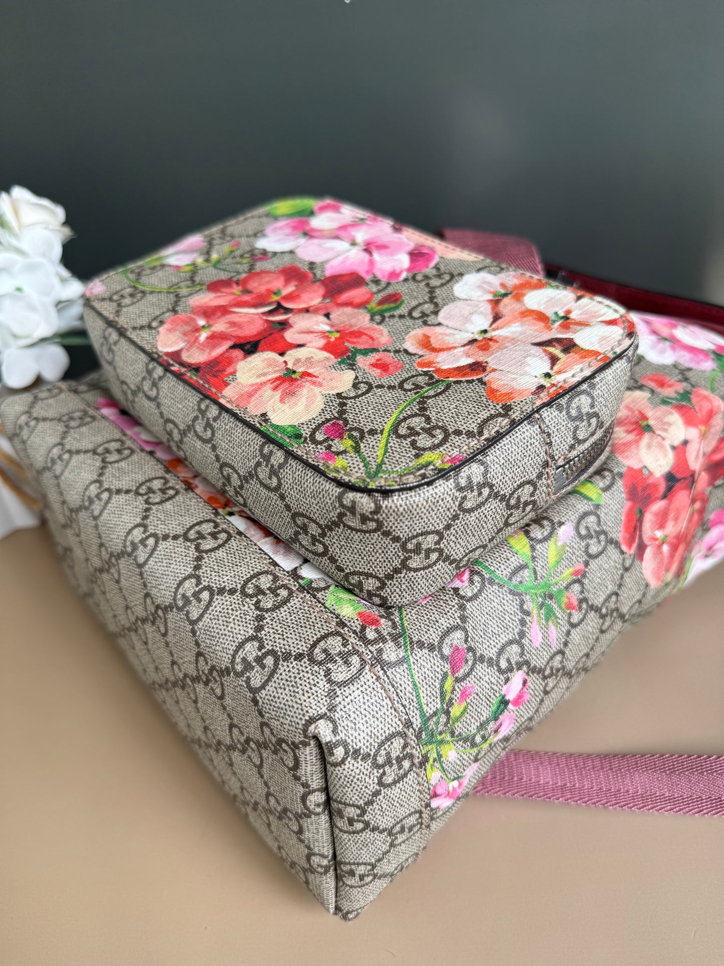 GUCCI FLORAL BACKPACK