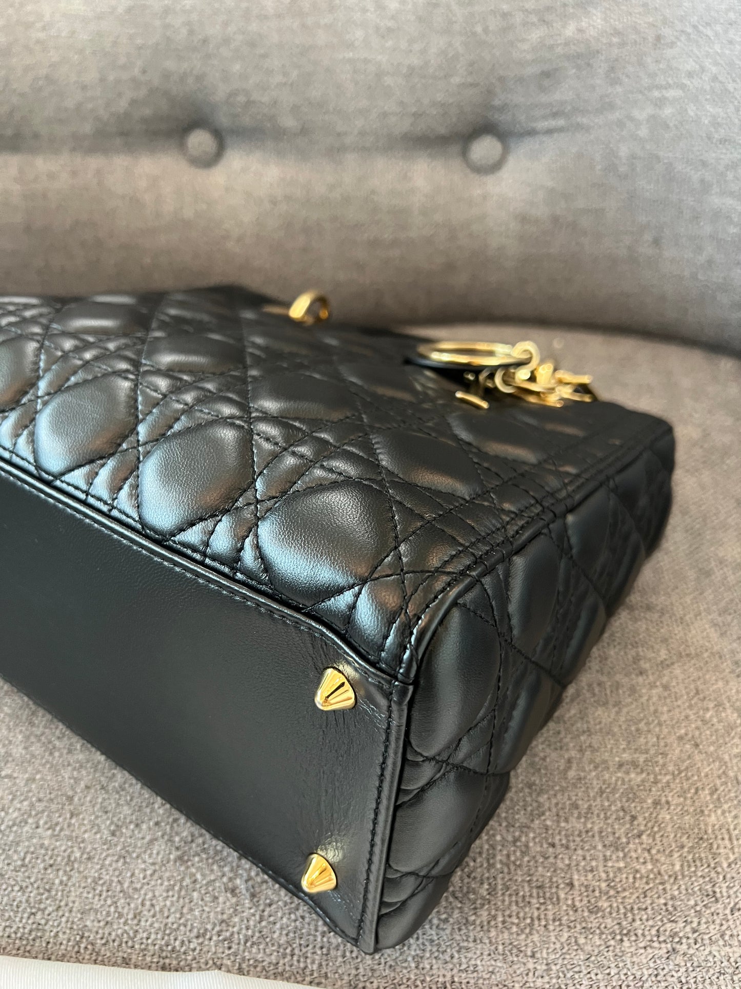 LADY DIOR MEDIUM BLACK