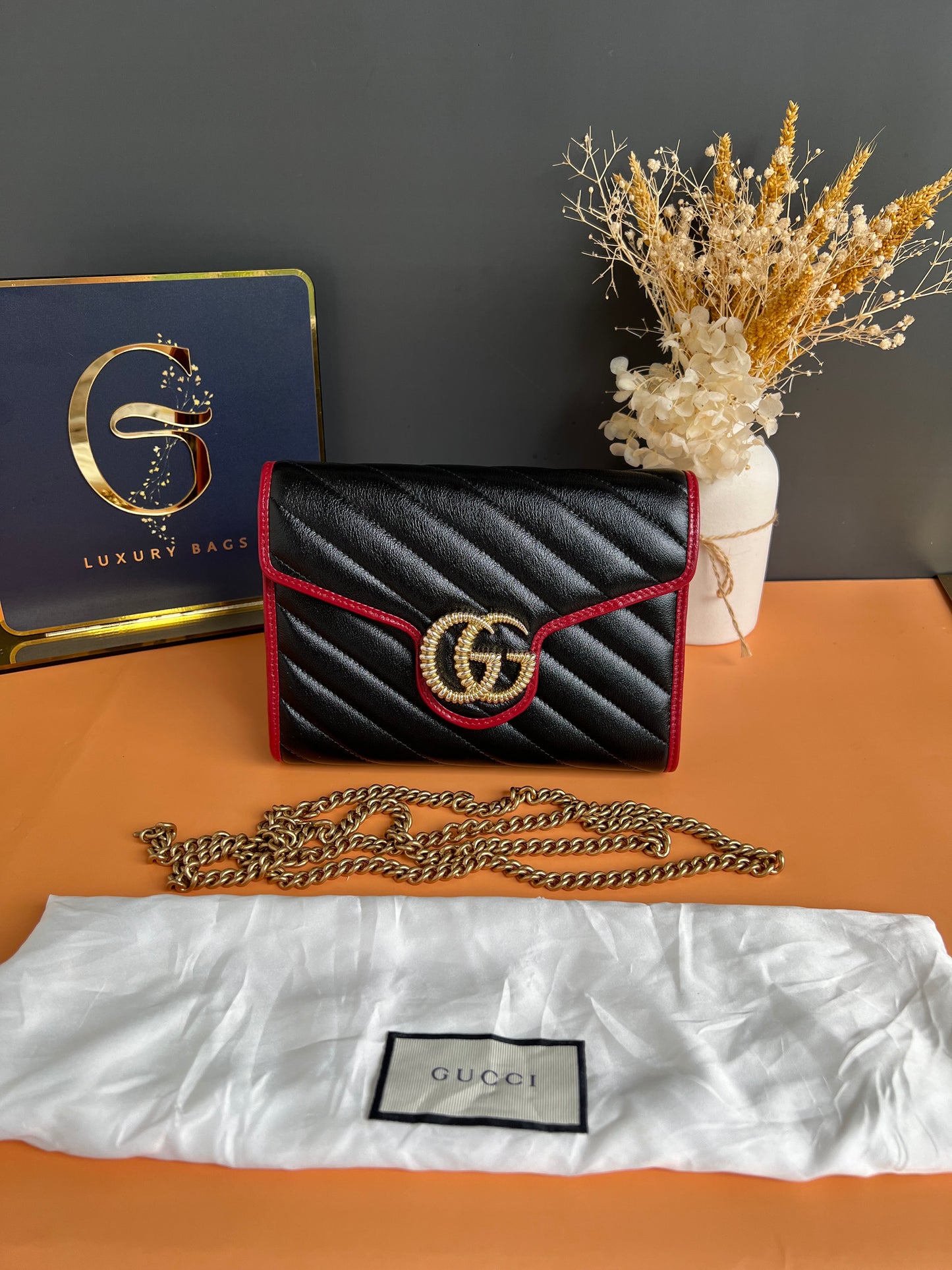 GUCCI MARMONT WALLET ON CHAIN