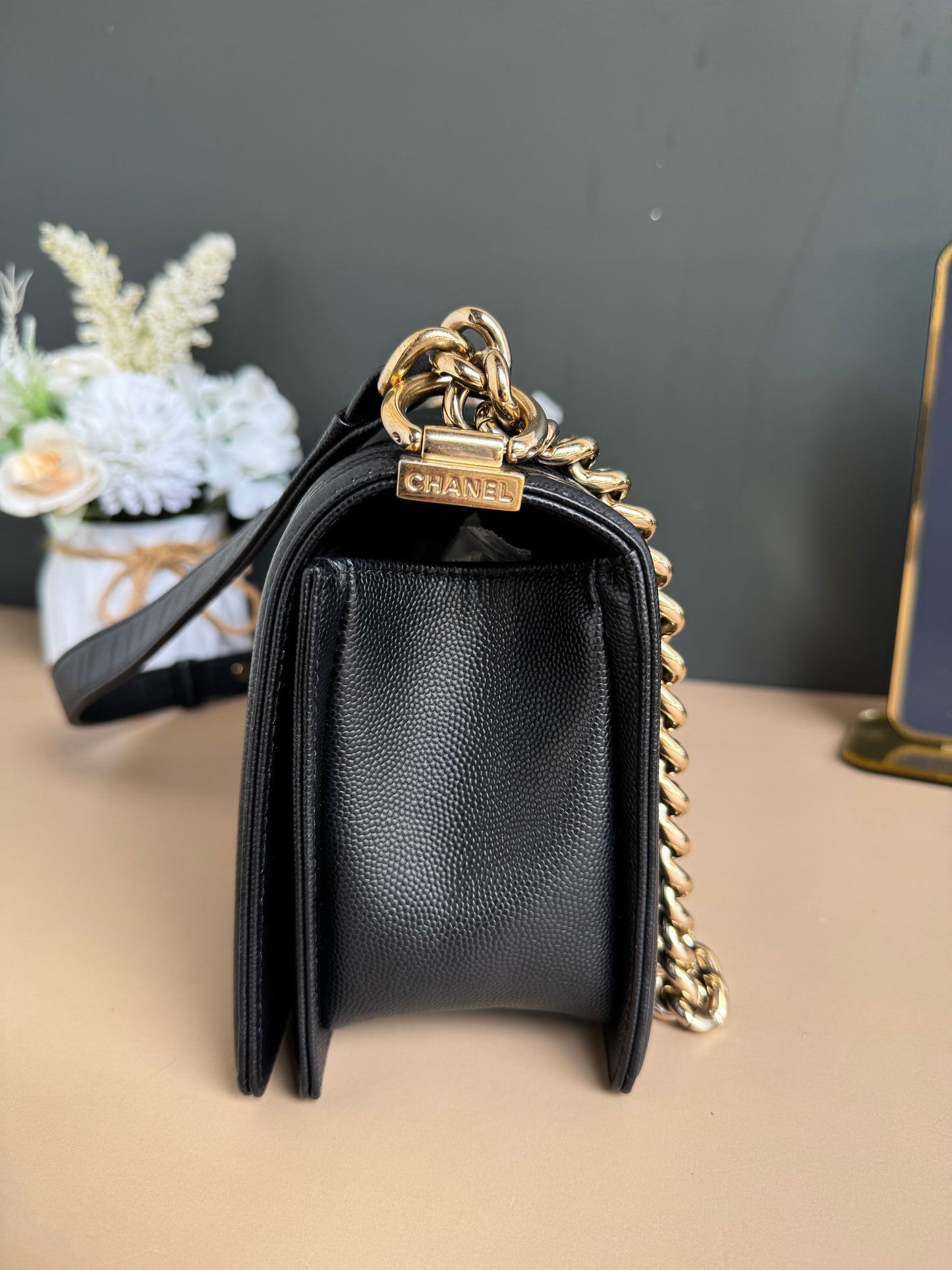 CHANEL LE BOY OLD MEDIUM CHEVRON