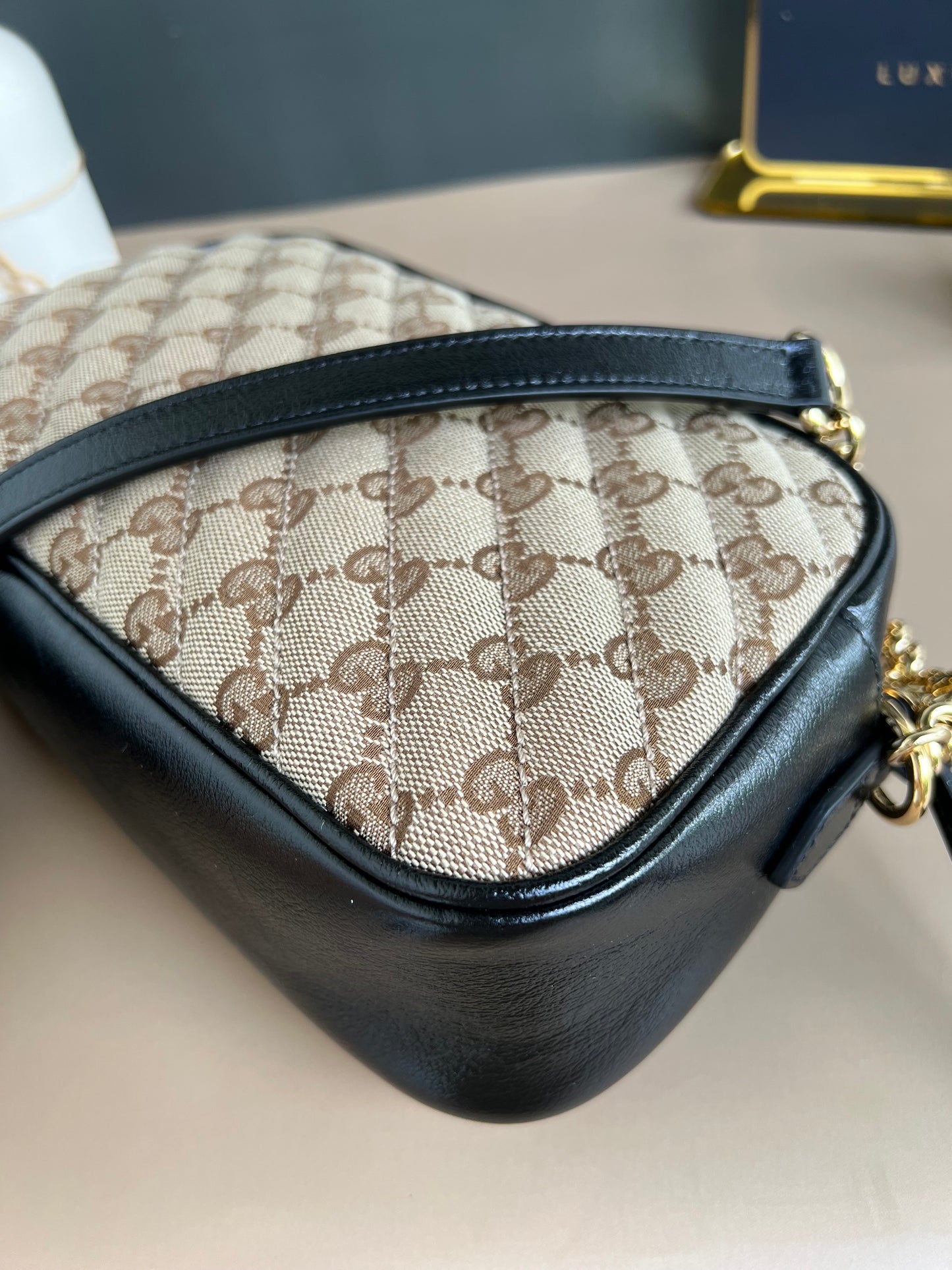 BRANDNEW GUCCI MARMONT CAMERA BAG