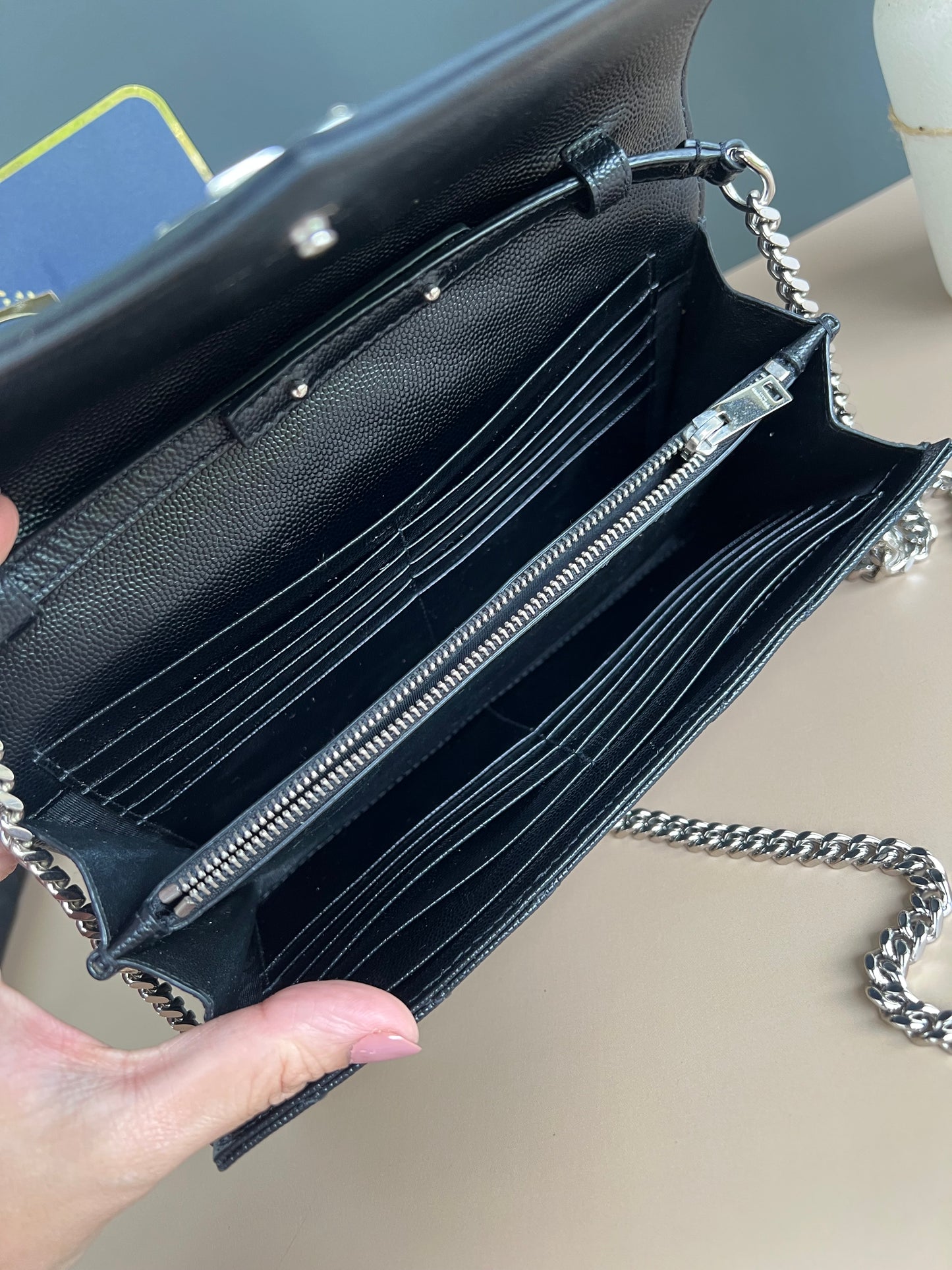 YSL WALLET ON CHAIN MEDIUM