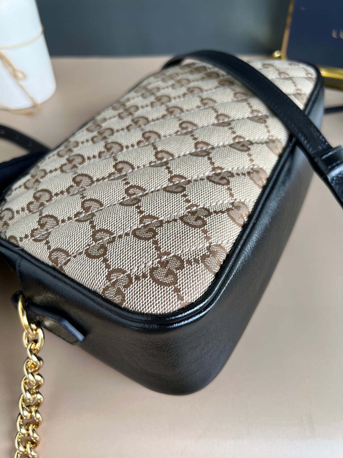 BRANDNEW GUCCI MARMONT CAMERA BAG