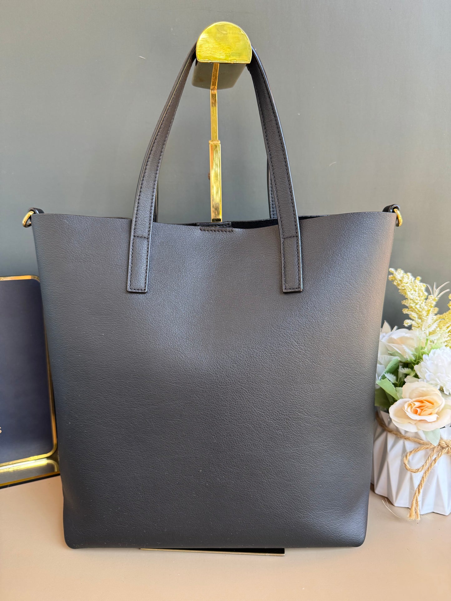 YSL VERTICAL TOTE