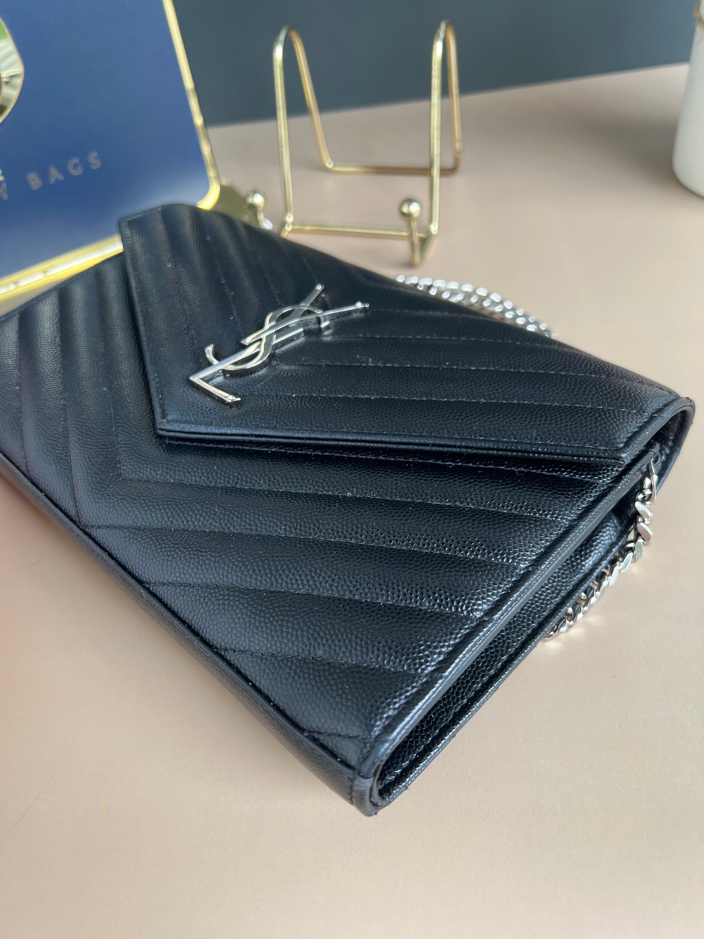 YSL WALLET ON CHAIN MEDIUM