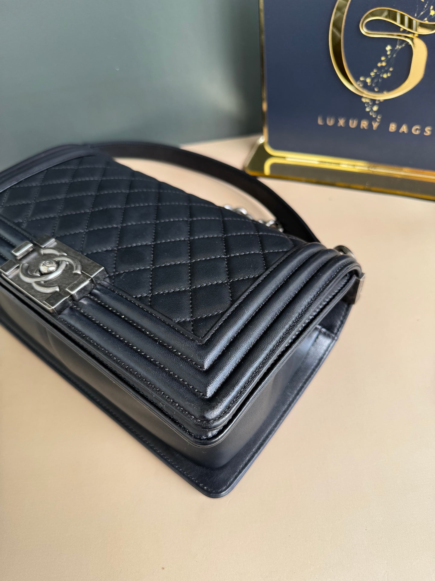 CHANEL LE BOY OLD MEDIUM