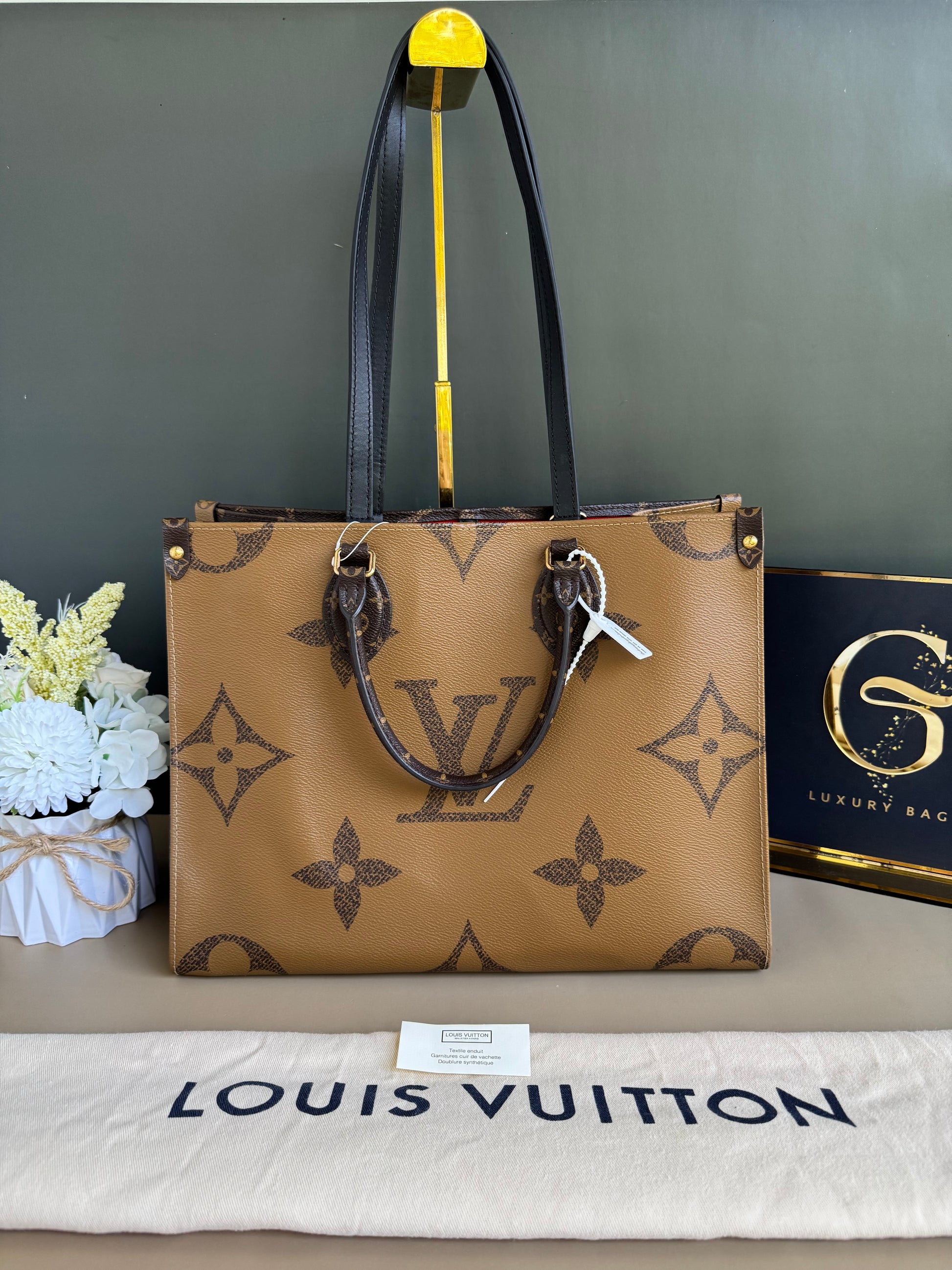 Mm Bag Lv On The Go Mm Size Vuitton Monogram Louis Vuitton Bag On