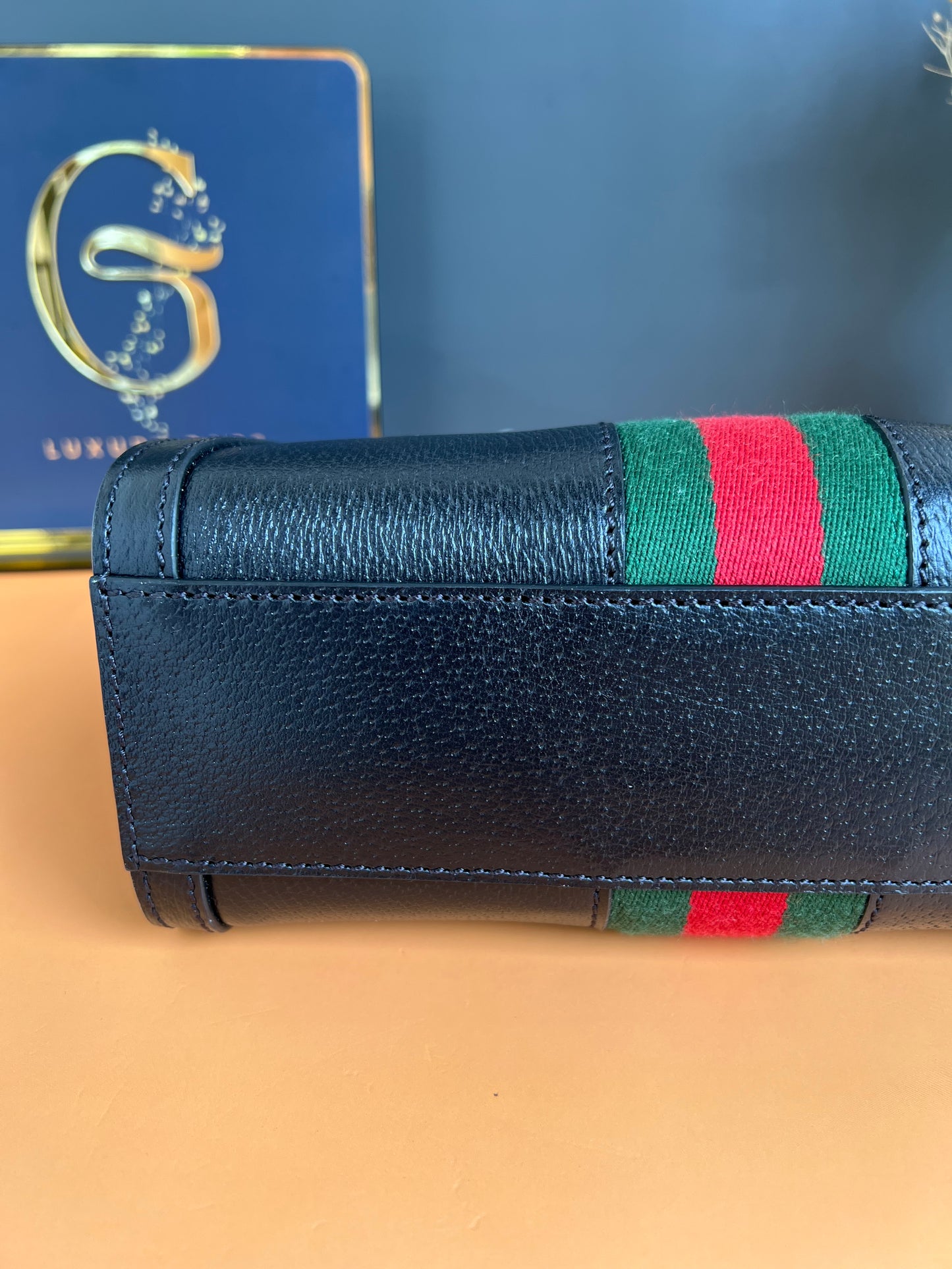 GUCCI OPHIDIA GG TOTE