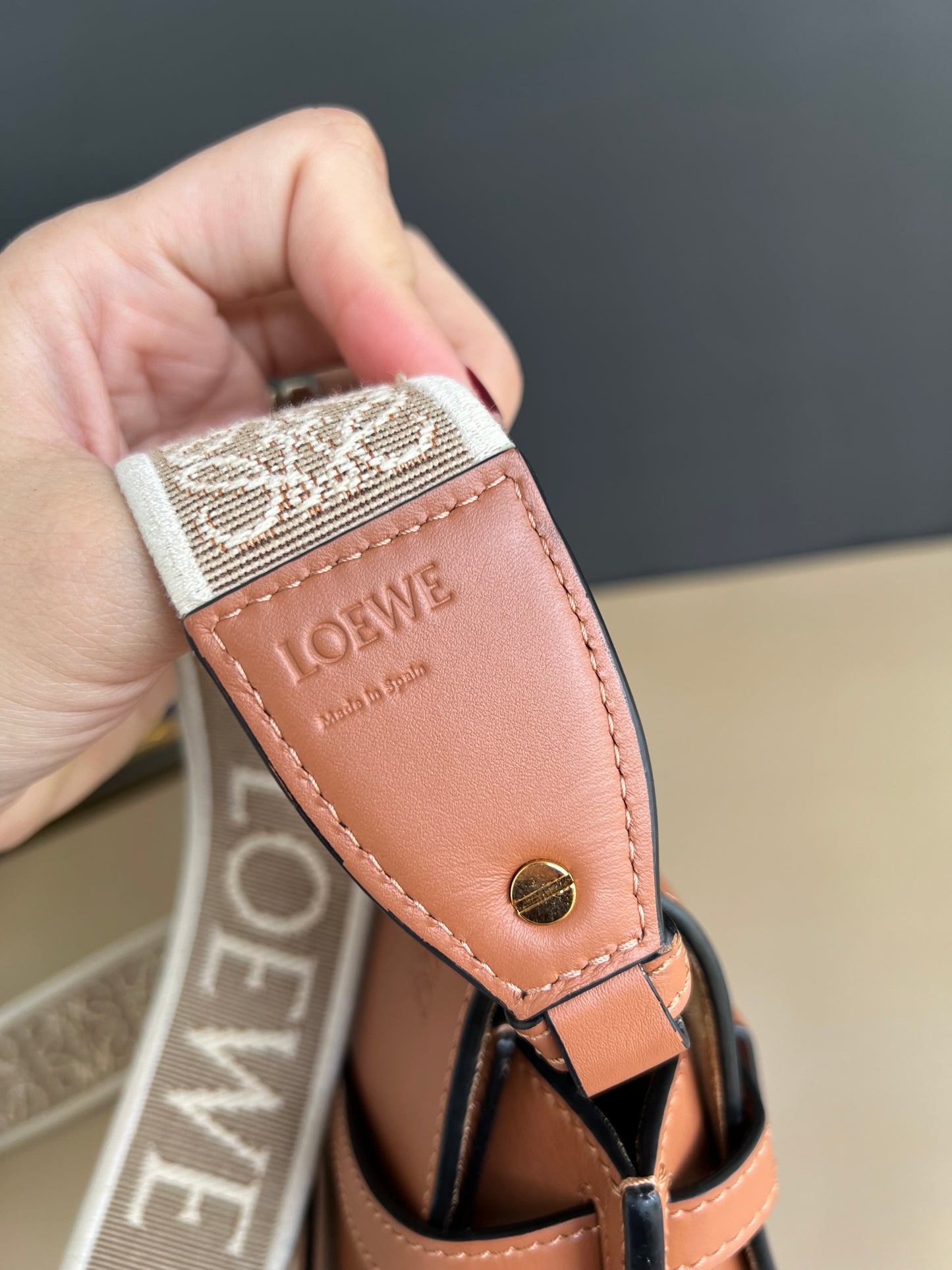 LOEWE MINI GATE