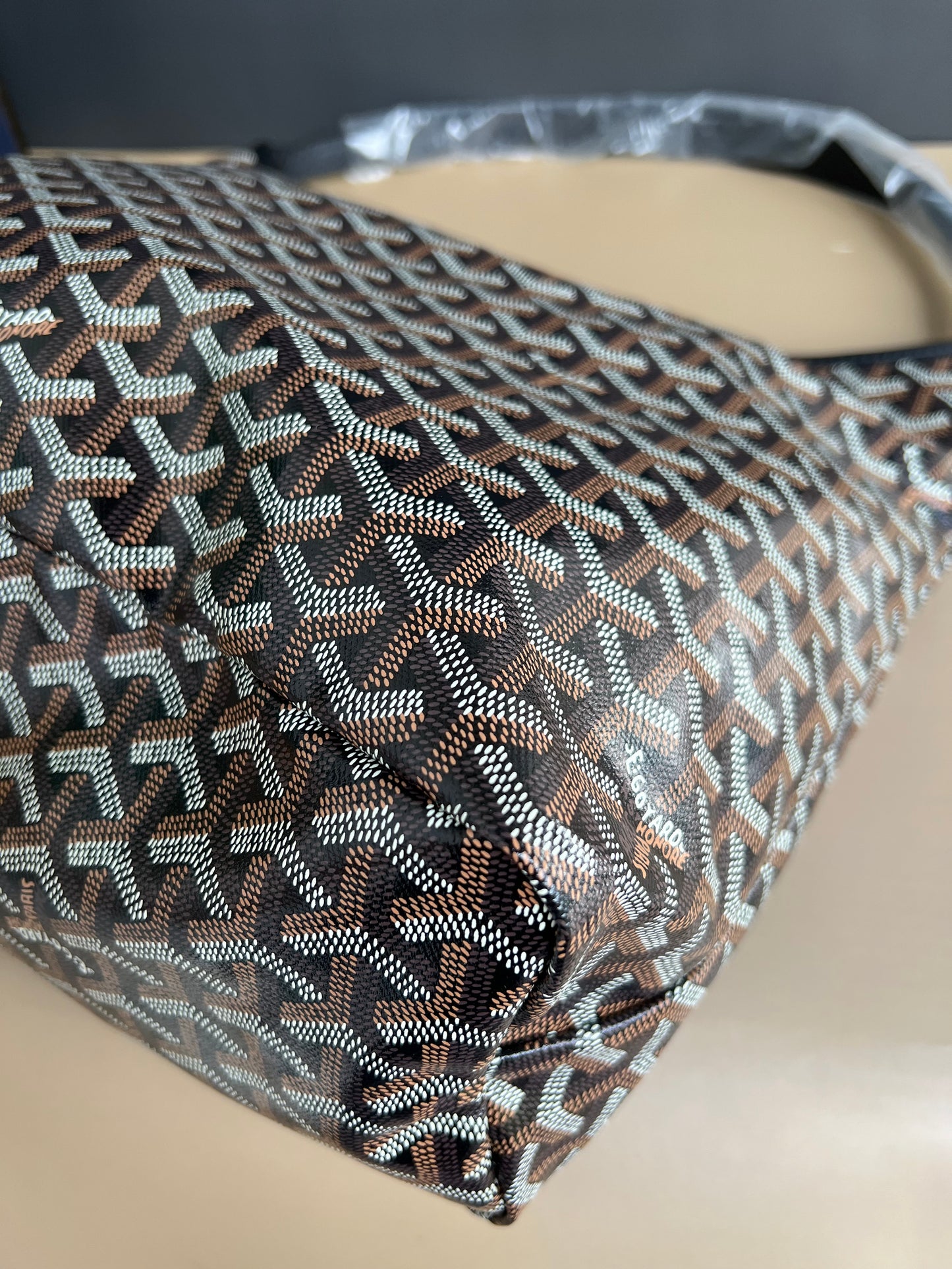 BRANDNEW GOYARD BOHEME HOBO