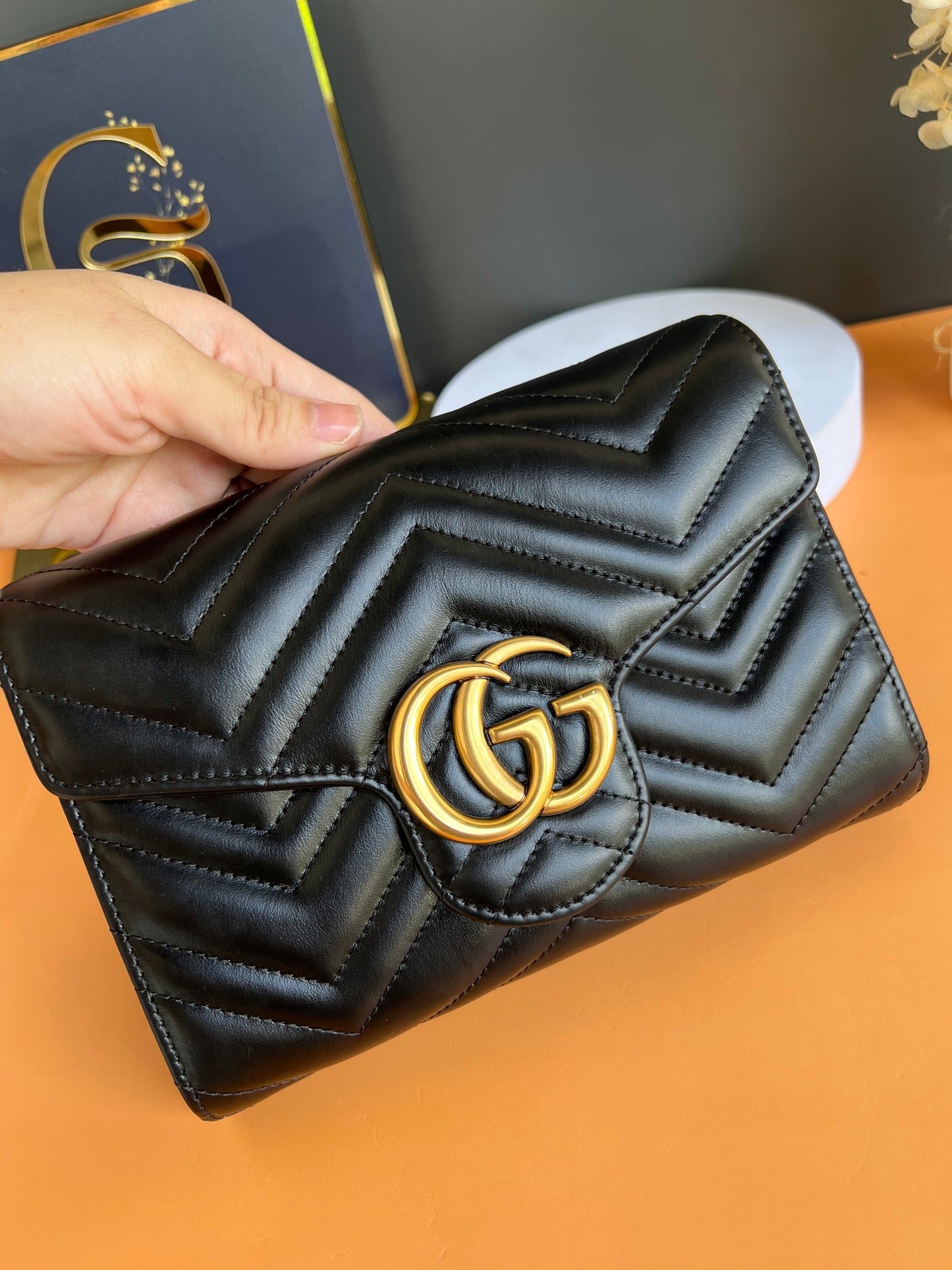 GUCCI MARMONT WALLET ON CHAIN