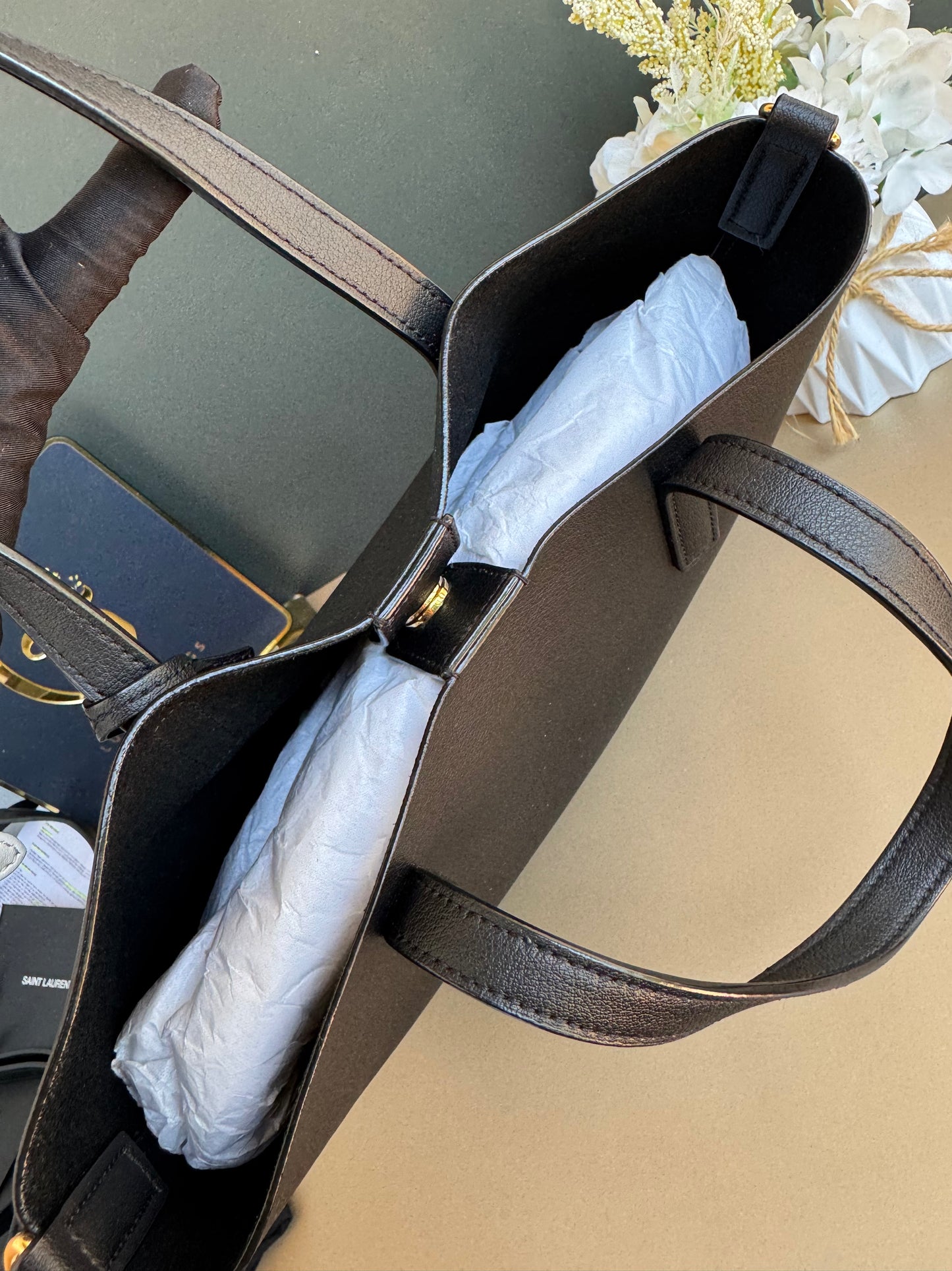 YSL VERTICAL TOTE