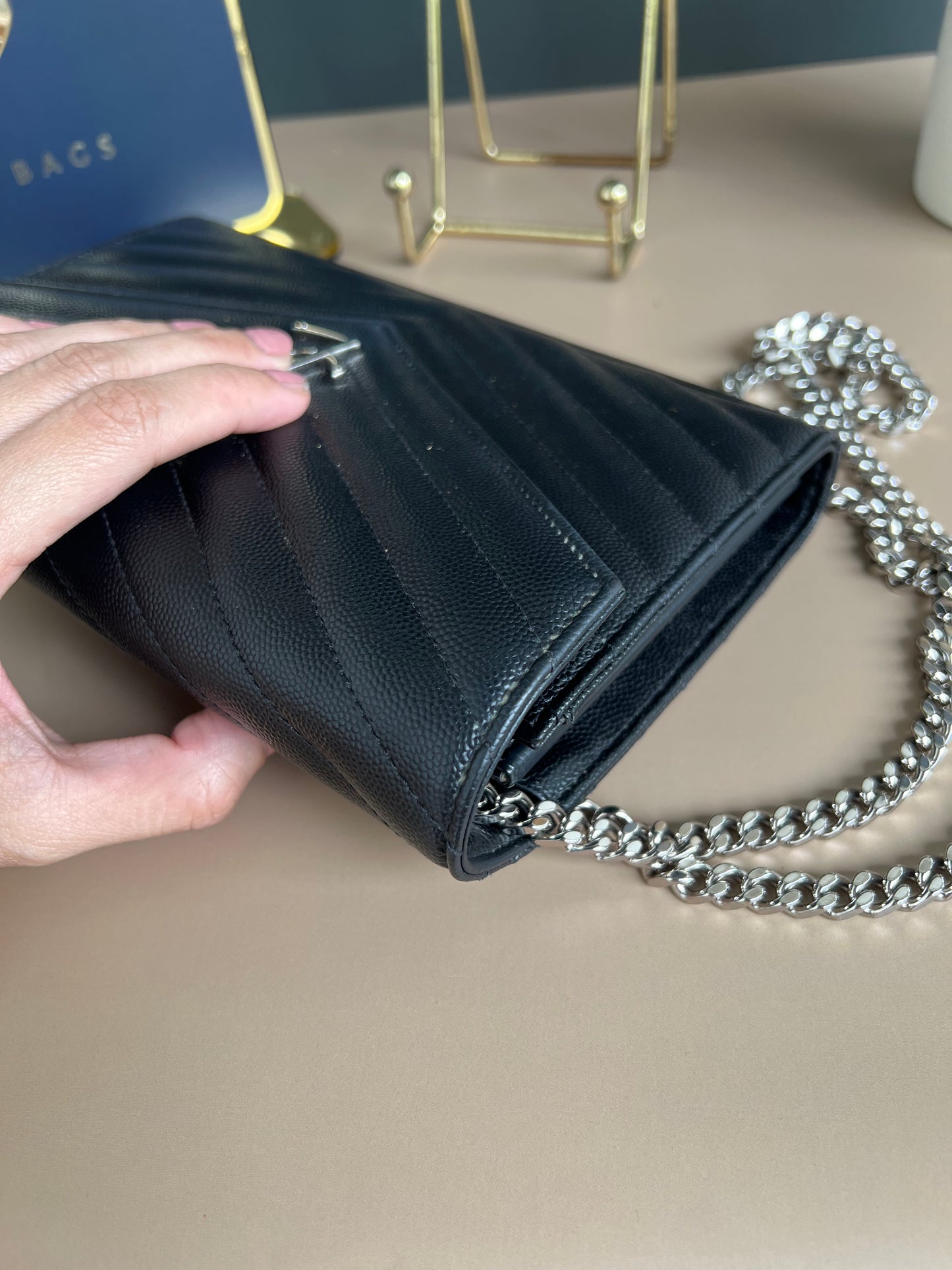 YSL WALLET ON CHAIN MEDIUM