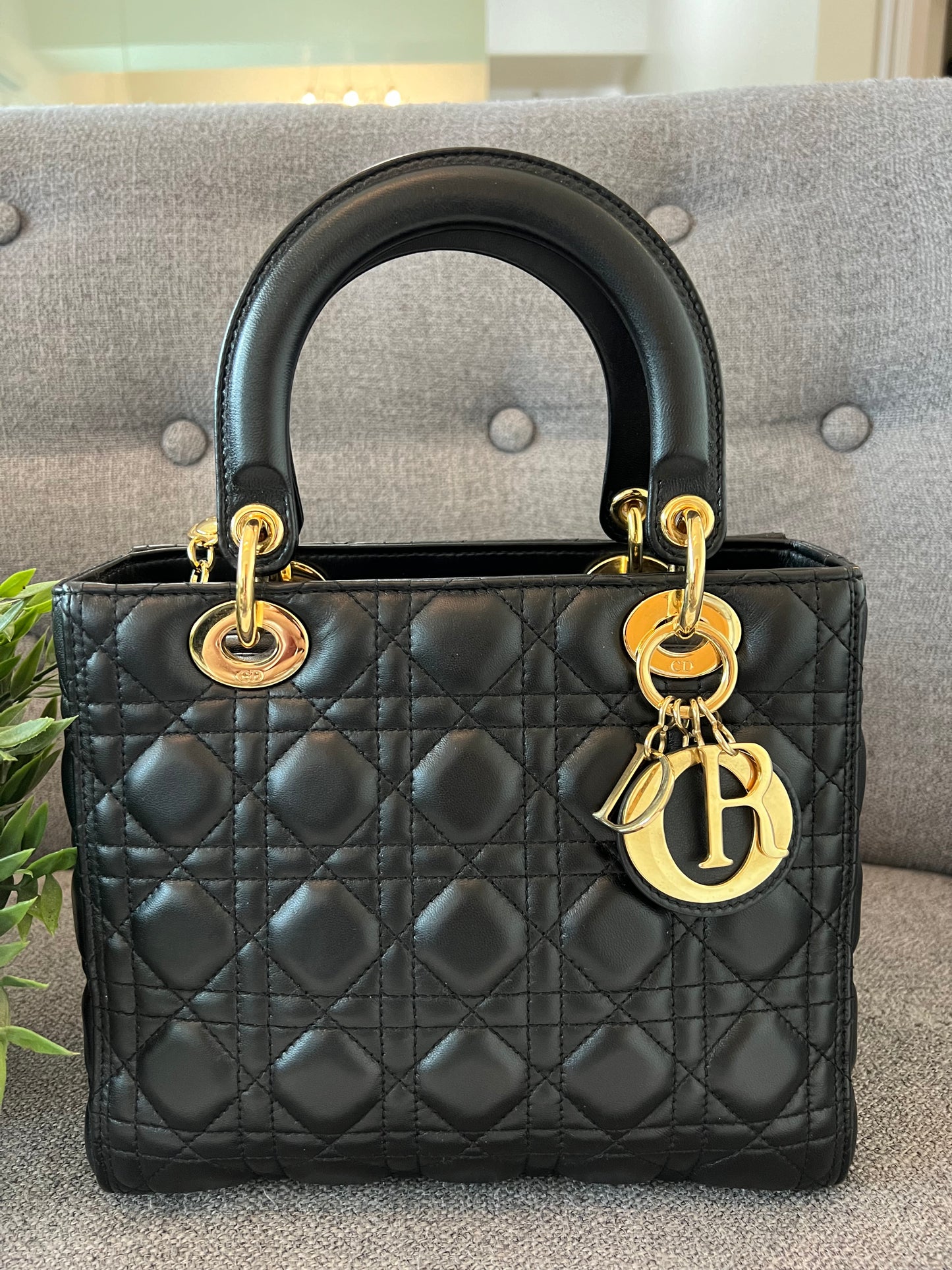 LADY DIOR MEDIUM BLACK