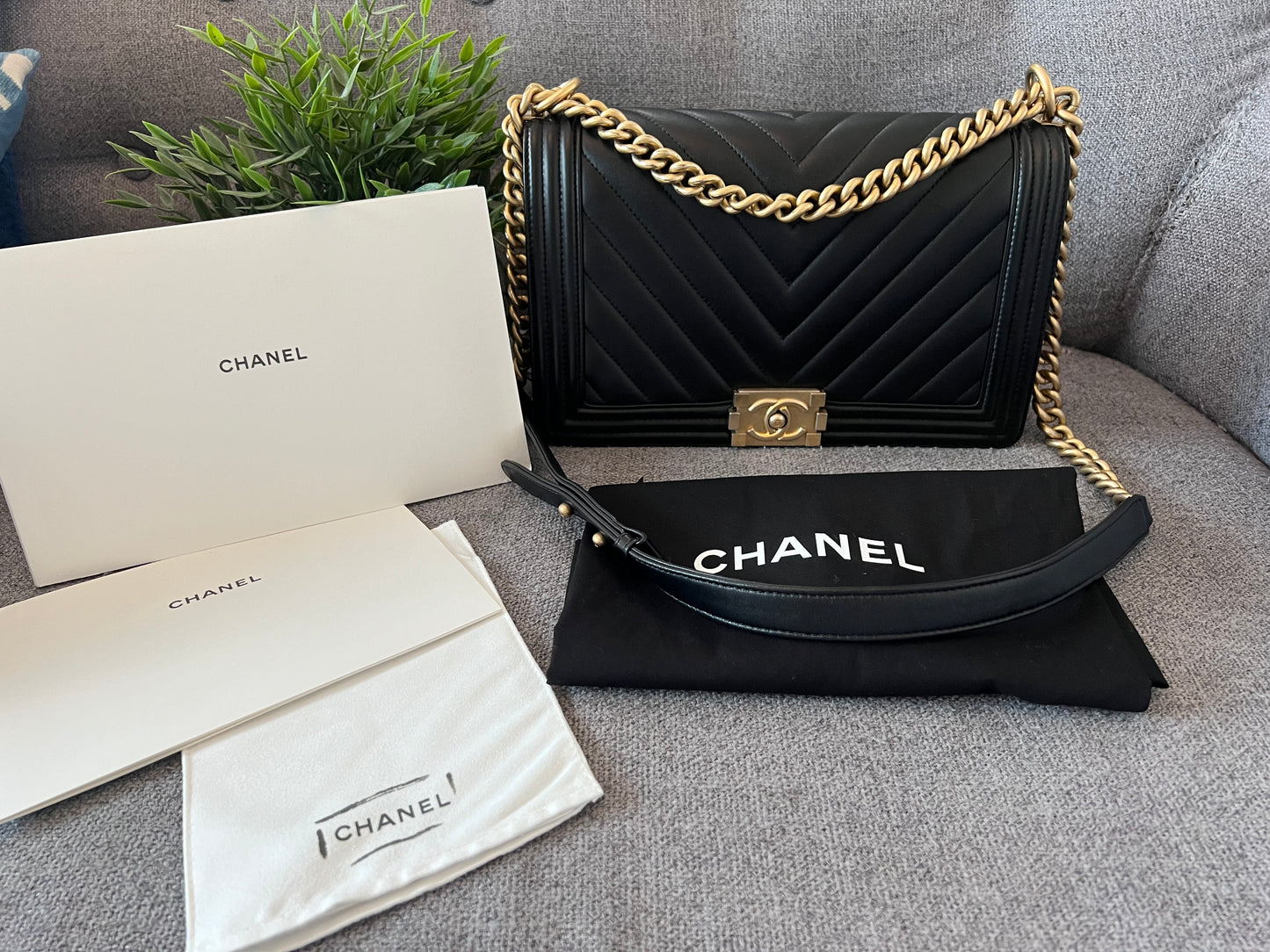 CHANEL LE BOY NEW MEDIUM