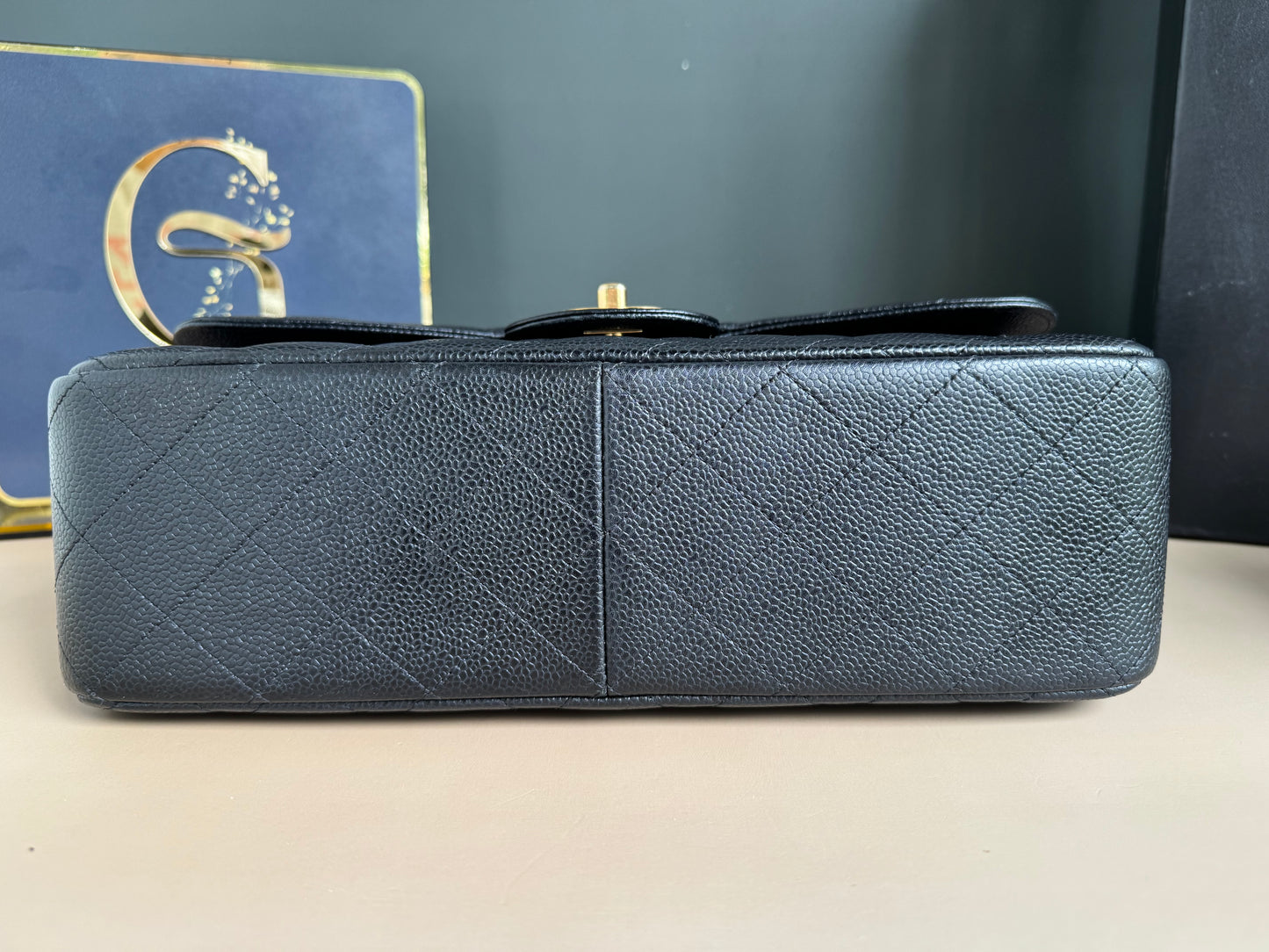 CHANEL CLASSIC JUMBO FLAP