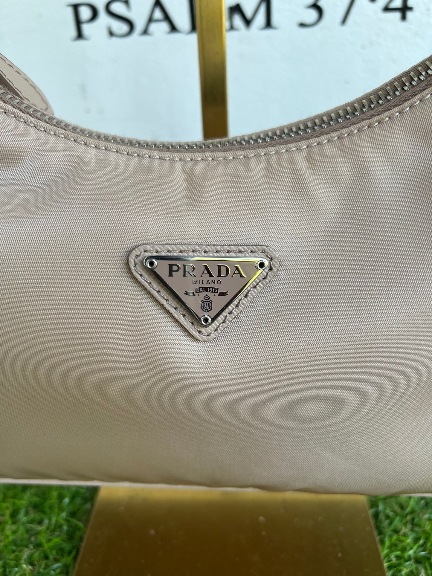 PRADA RE EDITION BEIGE