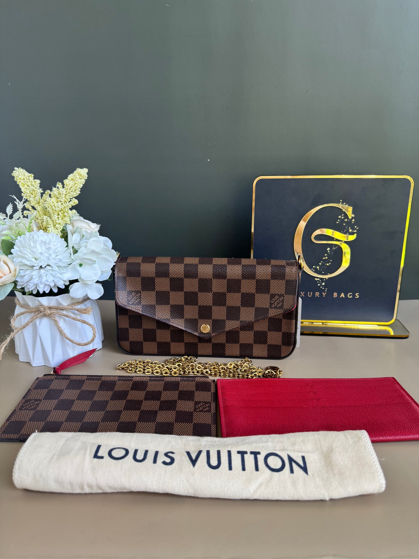 LOUIS VUITTON FELICIE EBENE
