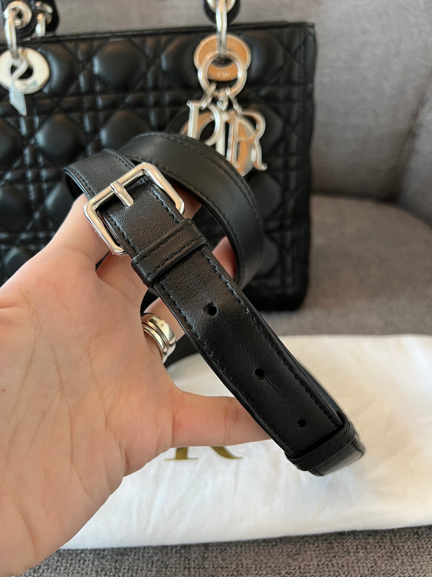 LADY DIOR MEDIUM BLACK